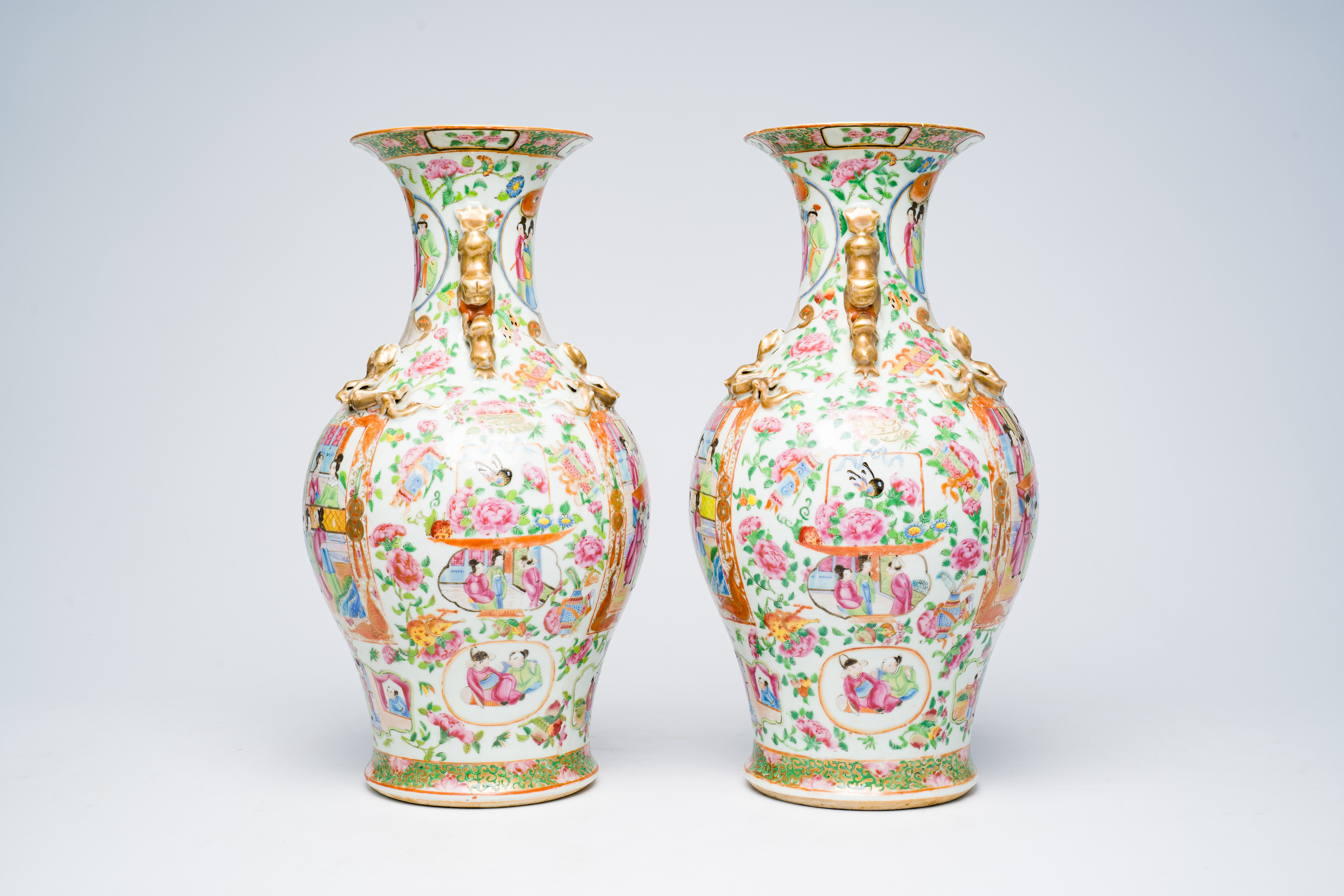 A pair of Chinese Canton famille rose vases with palace scenes, floral design and antiquities, 19th - Image 8 of 28