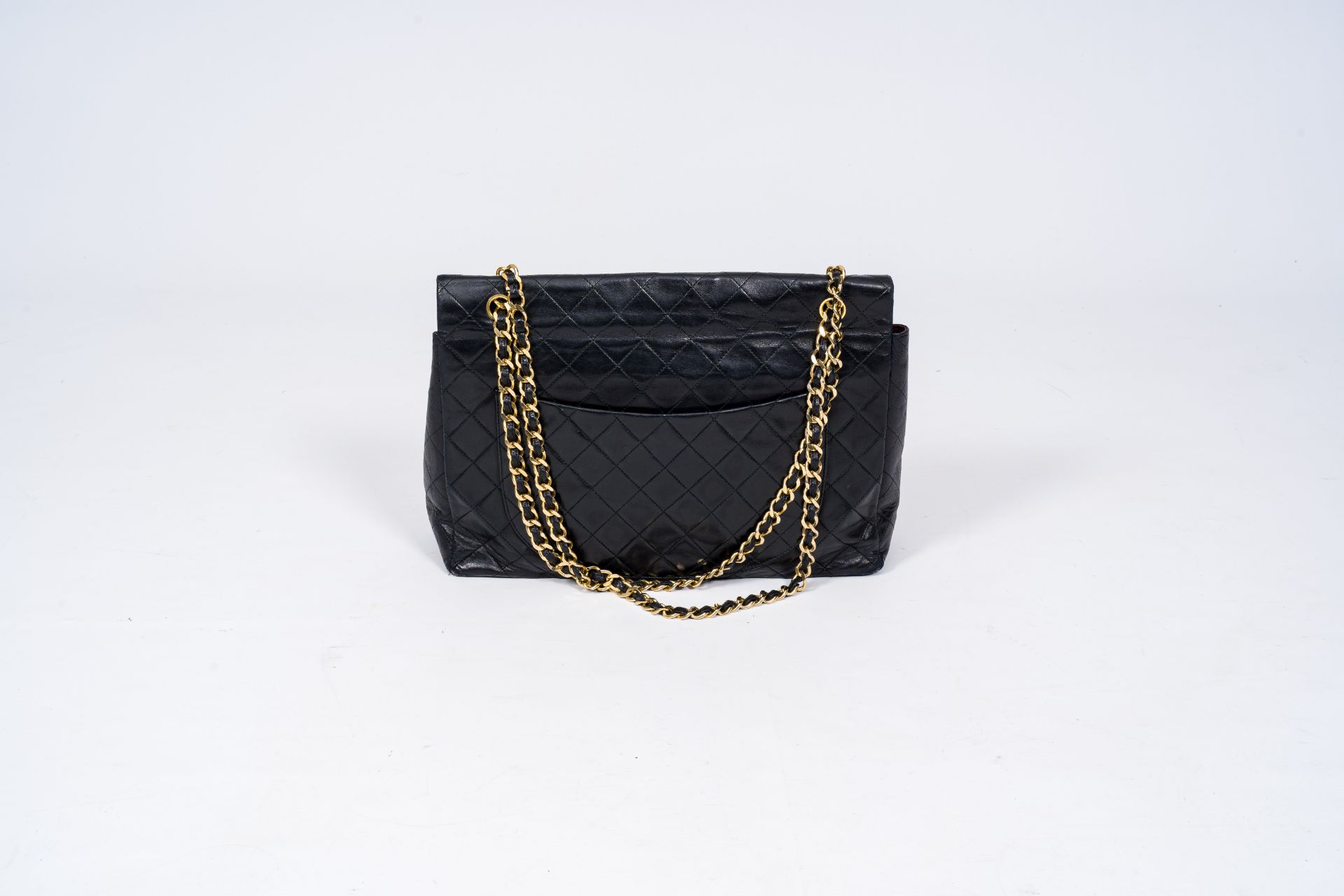 A black leather Coco Chanel handbag, second half 20th C. - Image 5 of 10
