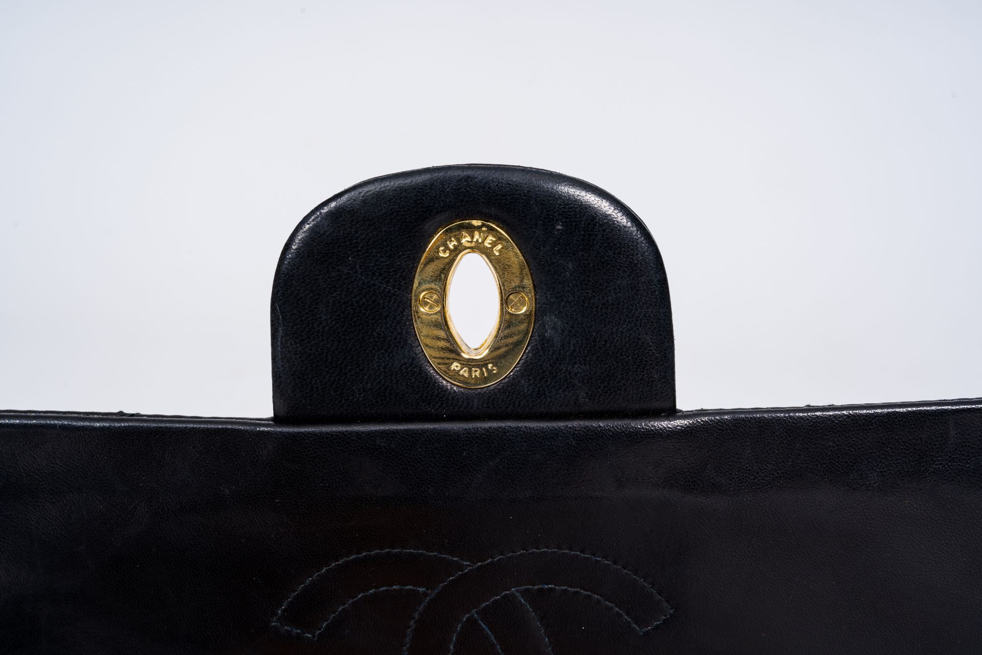 A black leather Coco Chanel handbag, second half 20th C. - Image 7 of 10