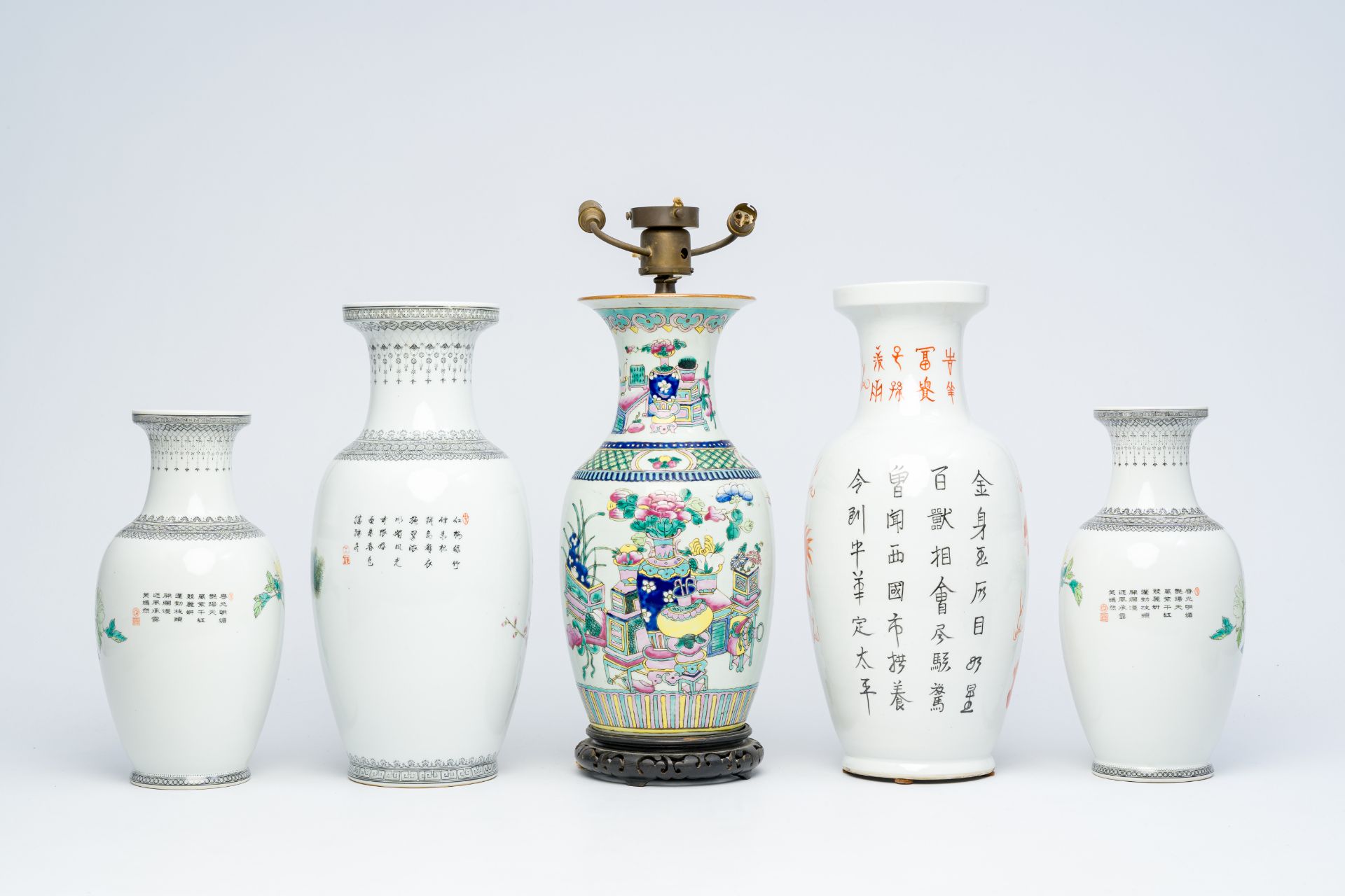 Nine various Chinese famille rose and iron-red vases, 19th/20th C. - Image 7 of 34