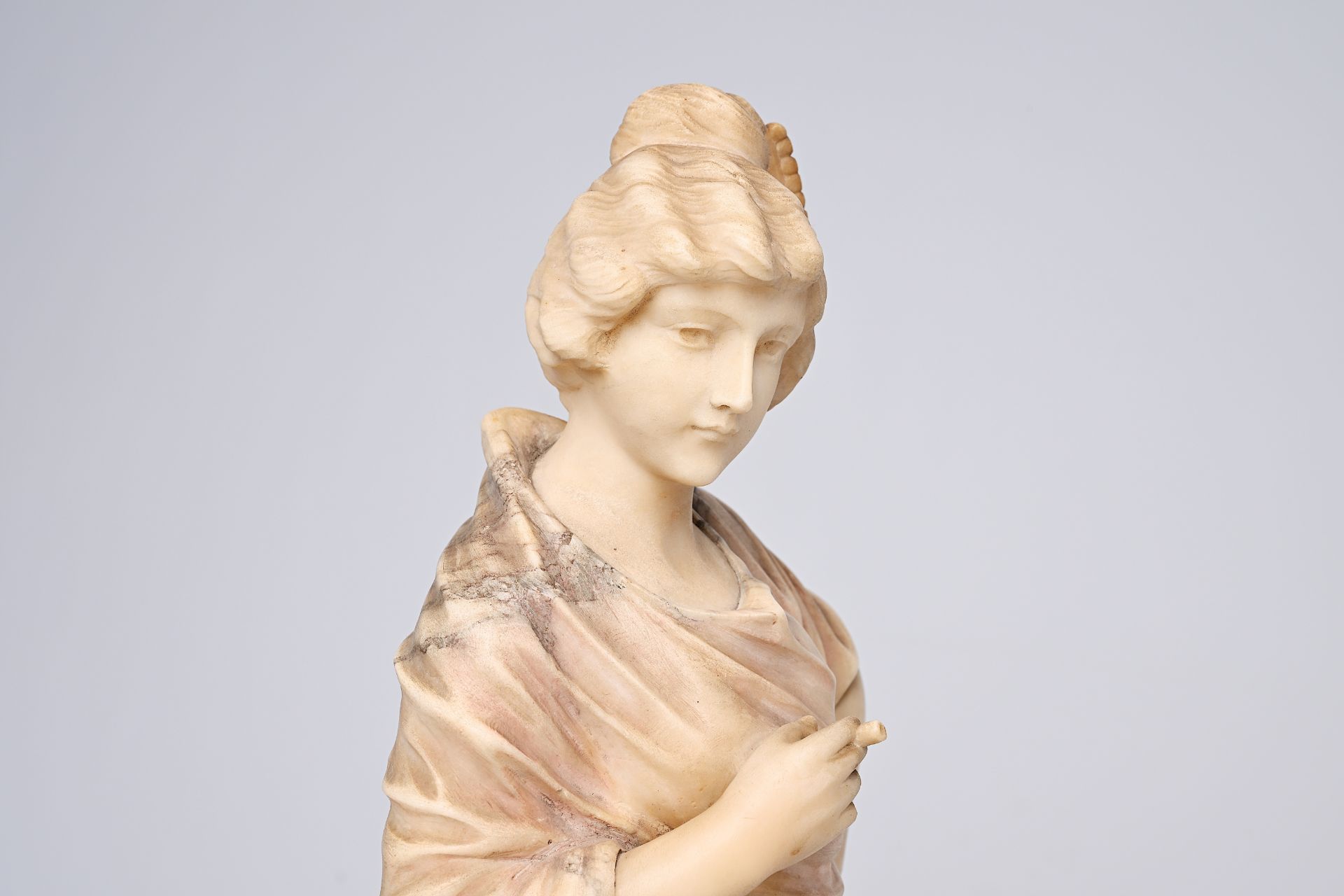 European school: High society lady in going out clothes, alabaster, first half 20th C. - Image 6 of 13