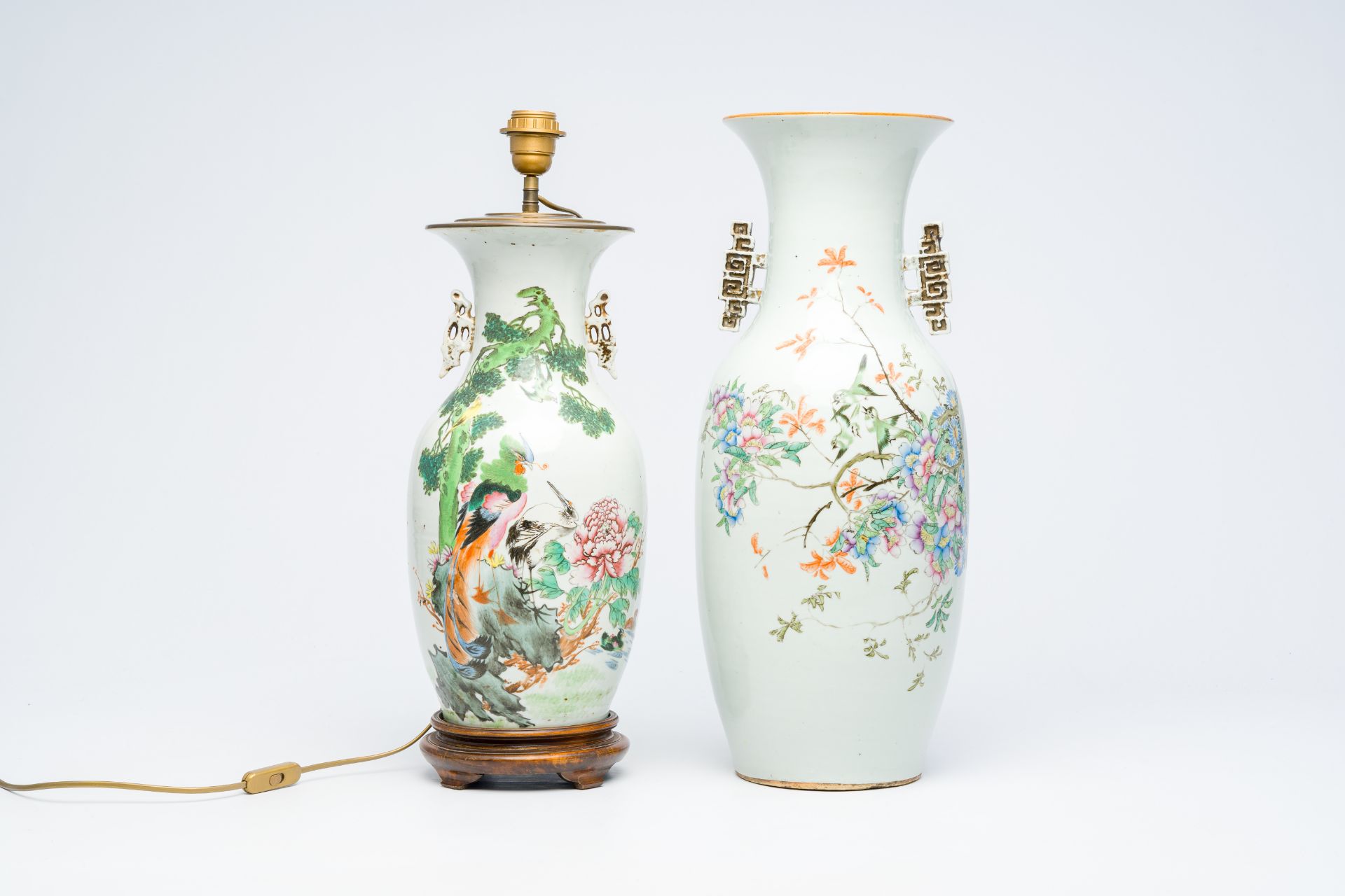 Two Chinese famille rose vases, 19th/20th C.