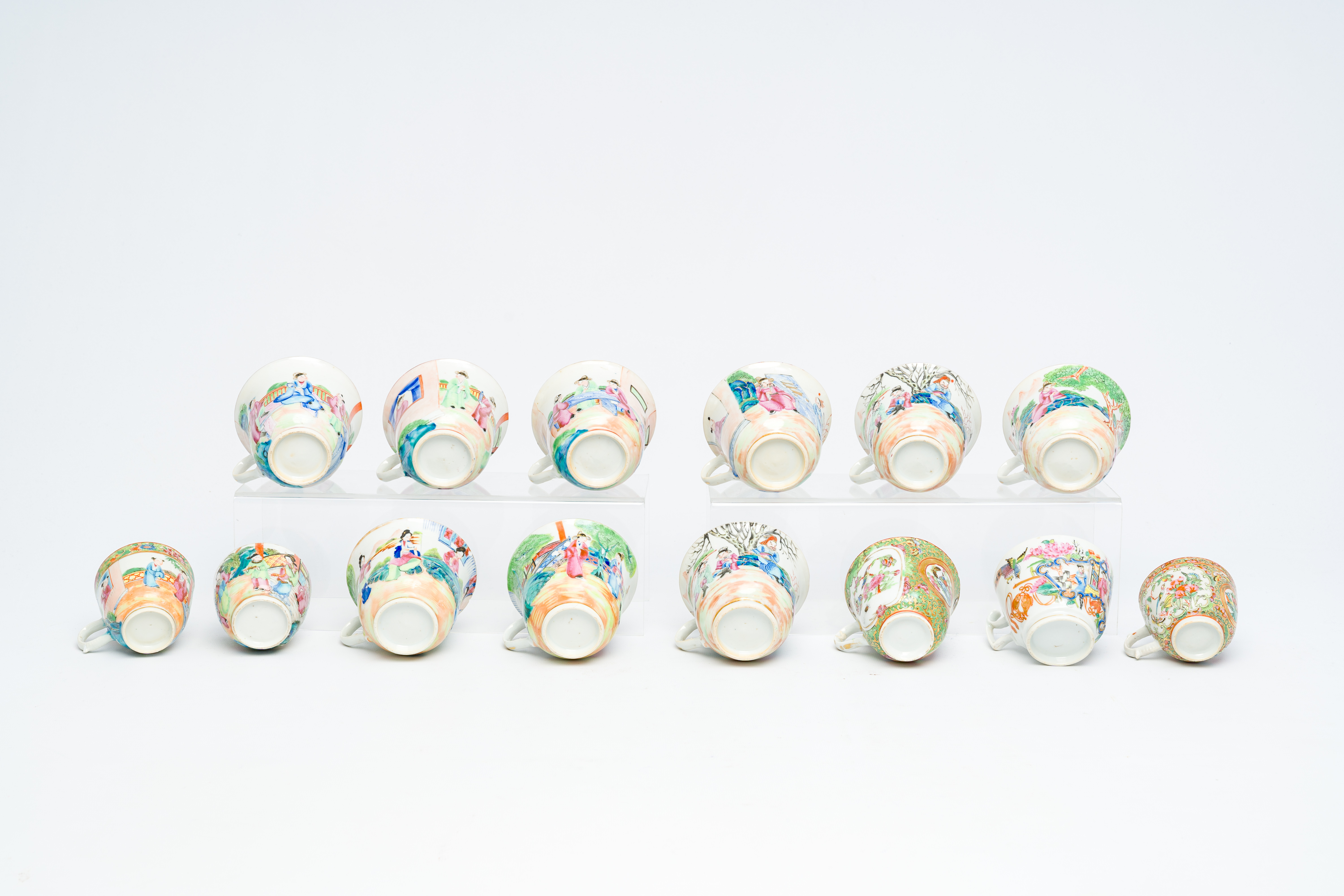 14 Chinese Canton famille rose cups and two saucers, 19th C. - Image 7 of 9