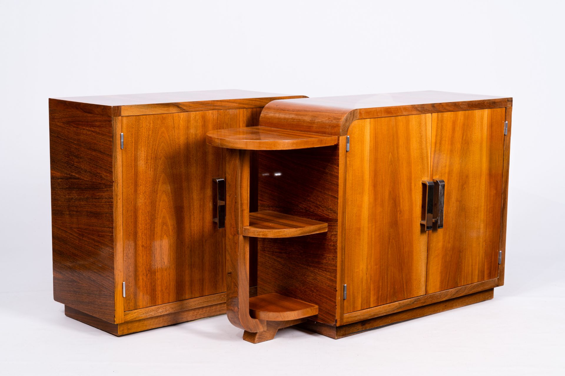 A pair of wood Art Deco two-door cabinets with etagere, first half 20th C. - Image 2 of 13