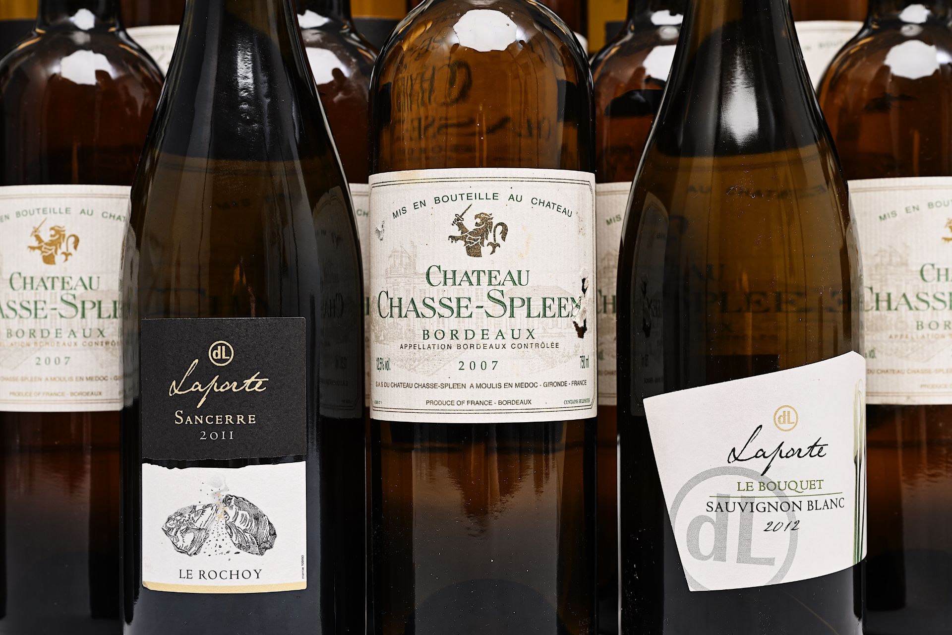 Fifteen bottles of Chateau Chasse-Spleen Bordeaux, eleven bottles of Laporte Sancerre Le Rochoy and - Image 4 of 6