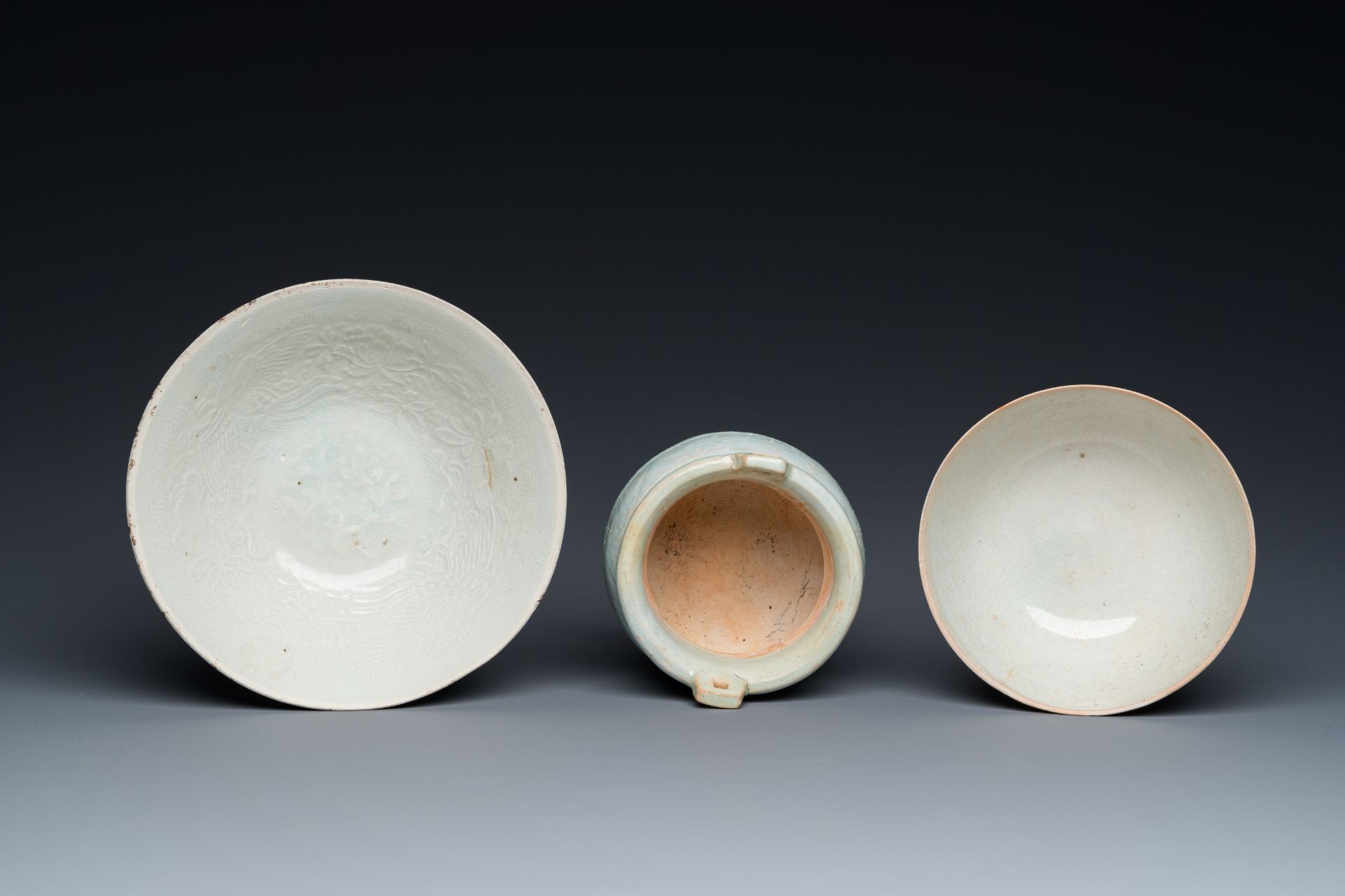 Six Chinese celadon and qingbai wares, Song/Ming - Image 15 of 16