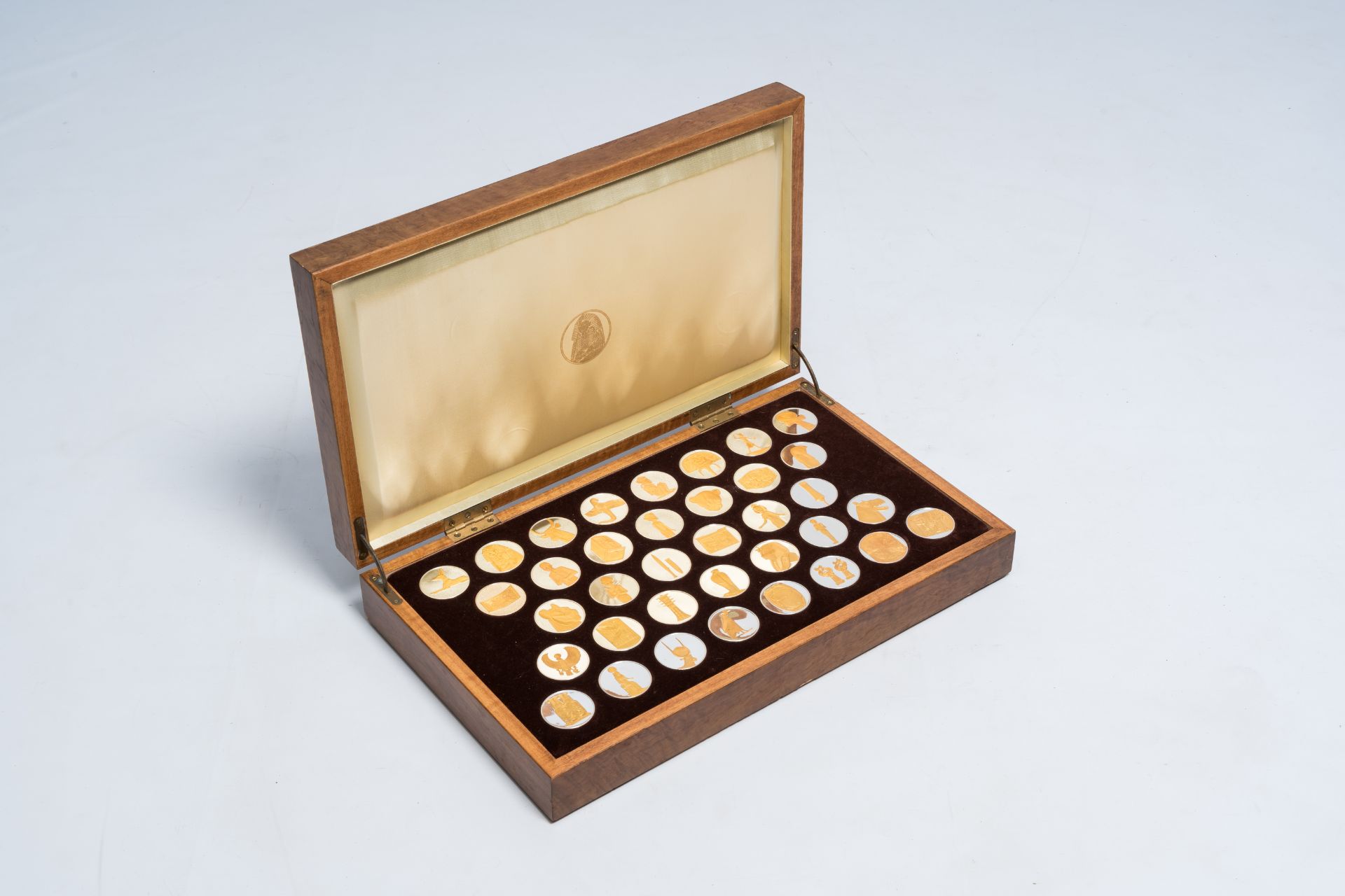 The Golden Treasures of Ancient Egypt', 36 gilt silver coins in the original wood box, edition Frank