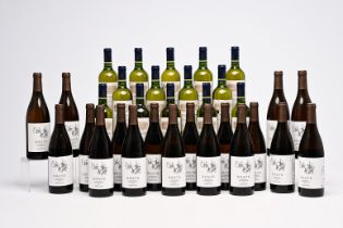 Eighteen bottles of Enate Chardonnay and fourteen bottles of Los Vascos Sauvignon blanc, Spain, 2008