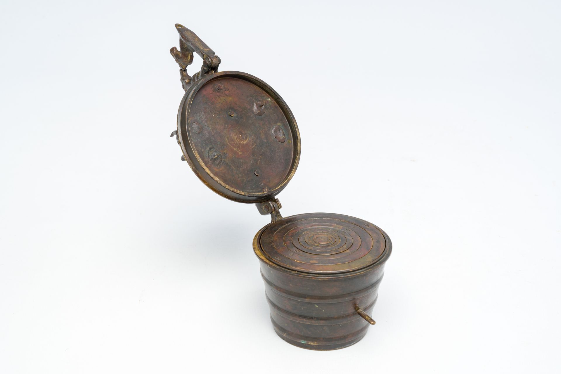 A set of bronze probably Portuguese colonial Nuremberg style nesting weights, ca. 1900 - Image 6 of 13
