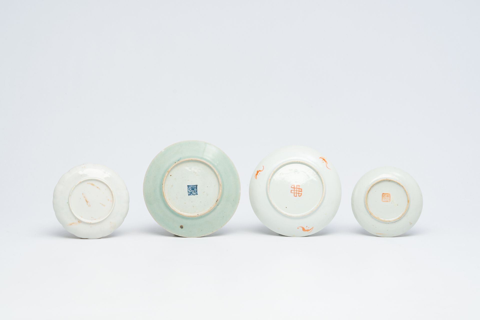 A varied collection of Chinese porcelain, 19th/20th C. - Bild 26 aus 26