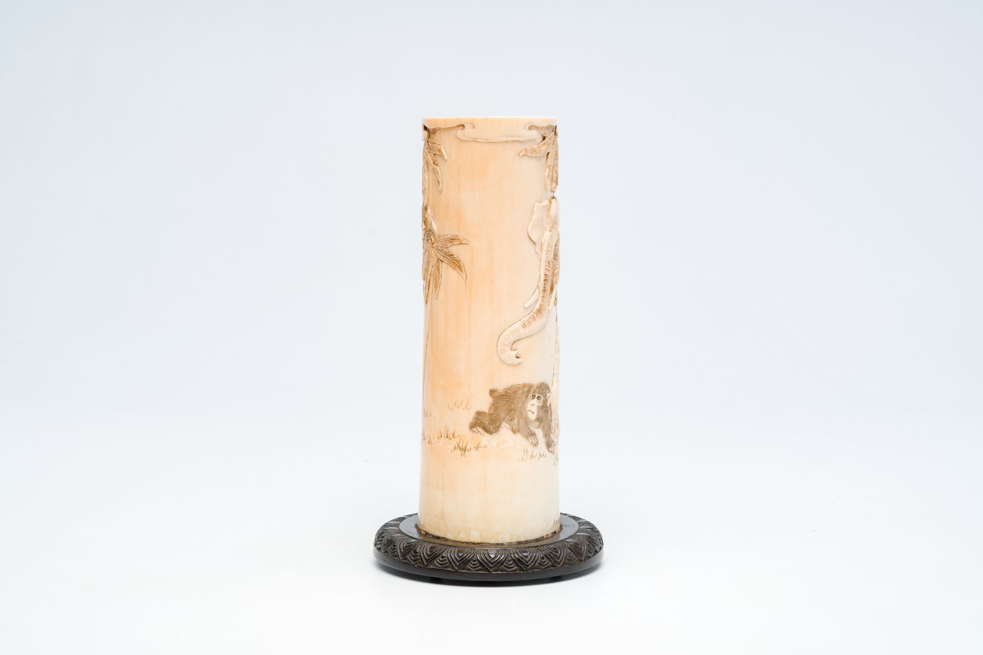 A Japanese carved ivory 'elephant and monkeys' brush pot, Meiji, late 19th C. - Image 2 of 6