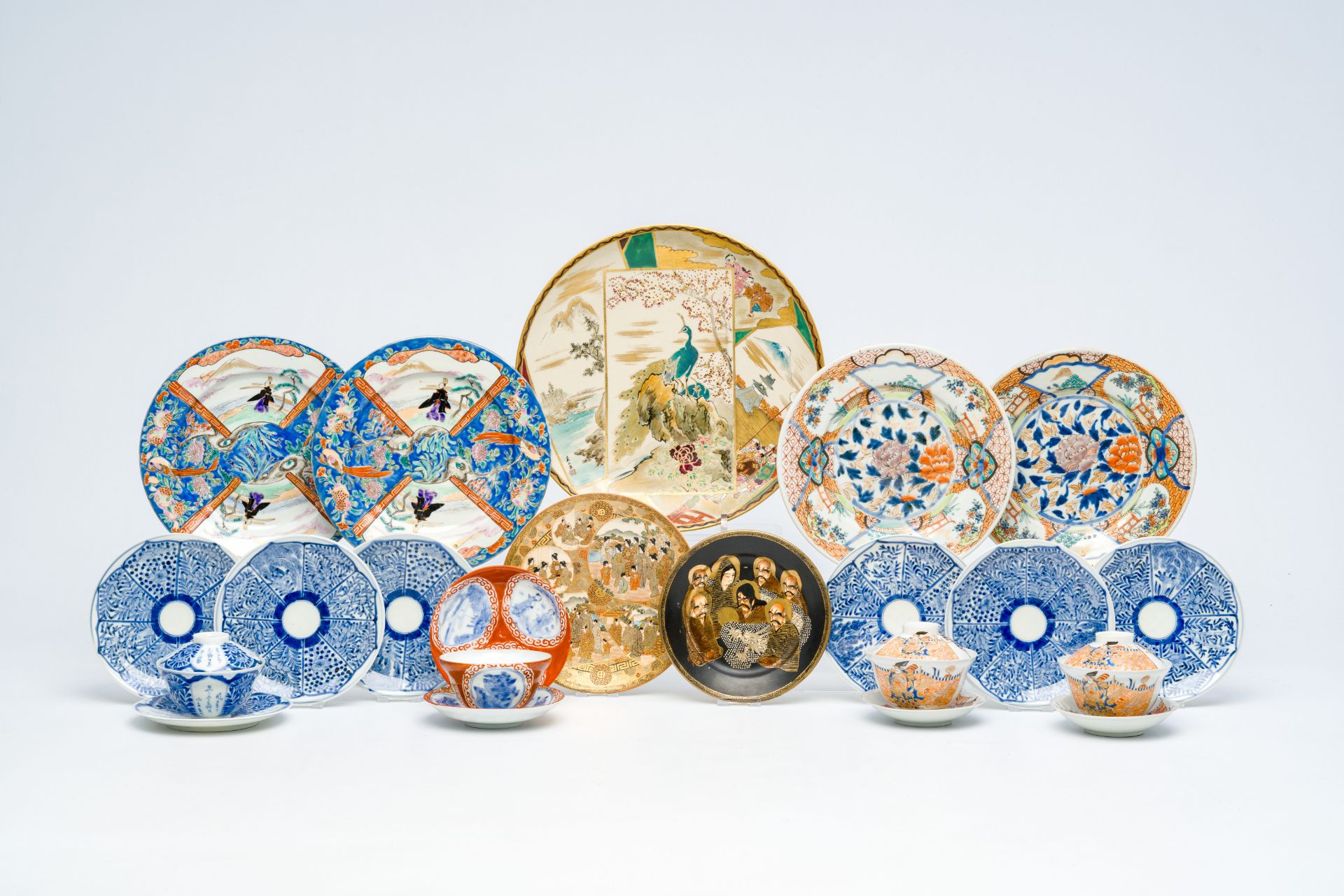 A varied collection of Japanese porcelain, Meiji, 19th/20th C.