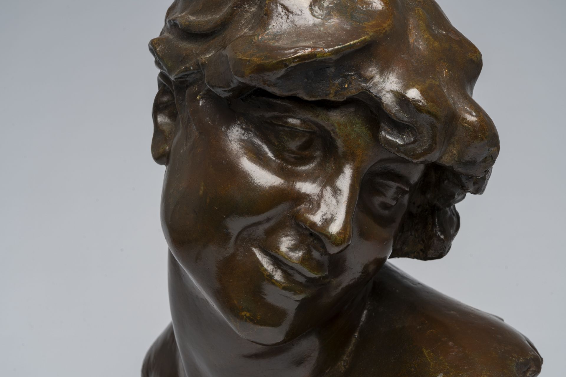 Jef Lambeaux (1852-1908, in the manner of): Bust of a lady, brown patinated bronze on a red marble b - Image 6 of 9