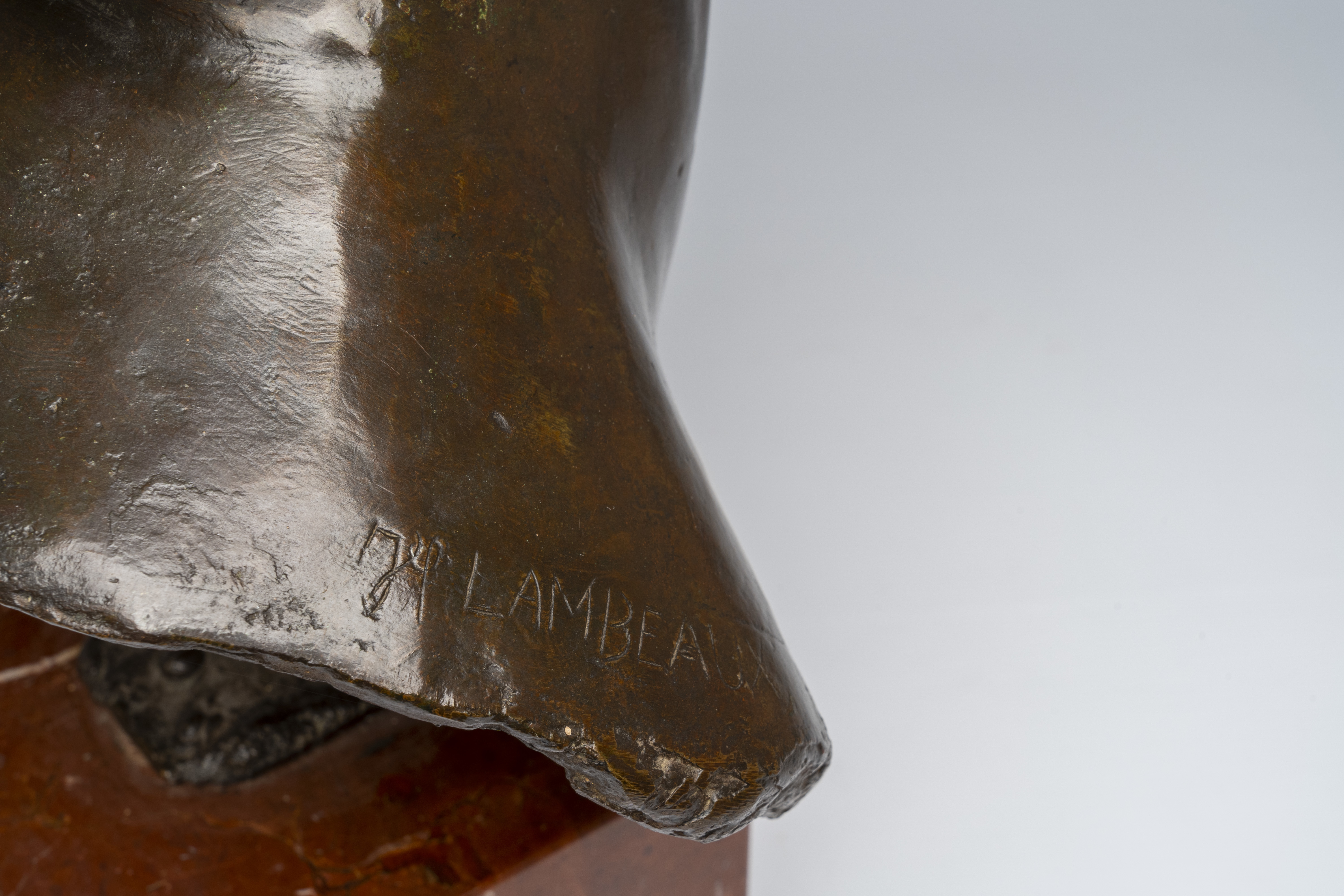 Jef Lambeaux (1852-1908, in the manner of): Bust of a lady, brown patinated bronze on a red marble b - Image 9 of 9