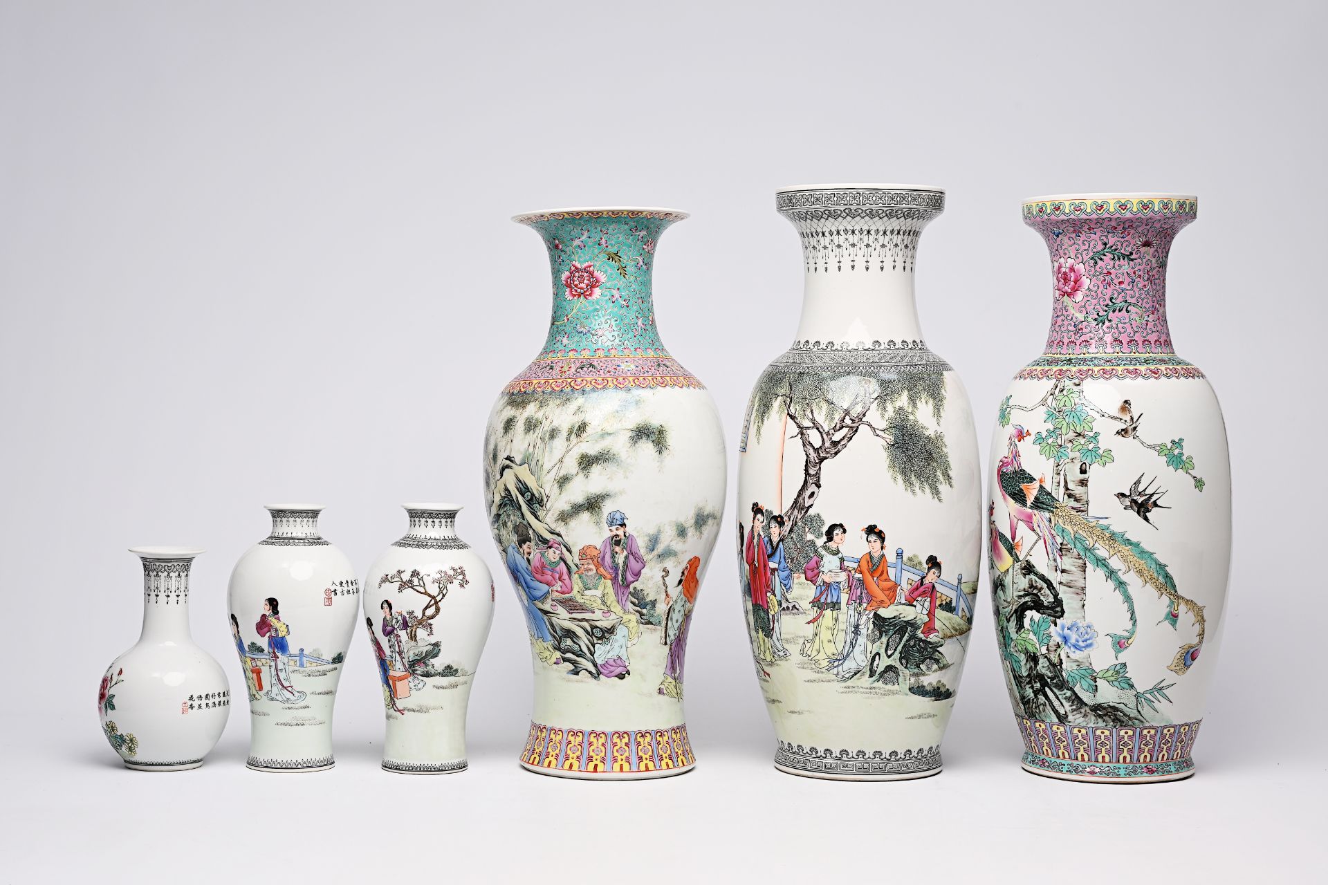 Six Chinese famille rose vases with figures in a landscape and birds between blossoming branches, 20 - Bild 3 aus 20