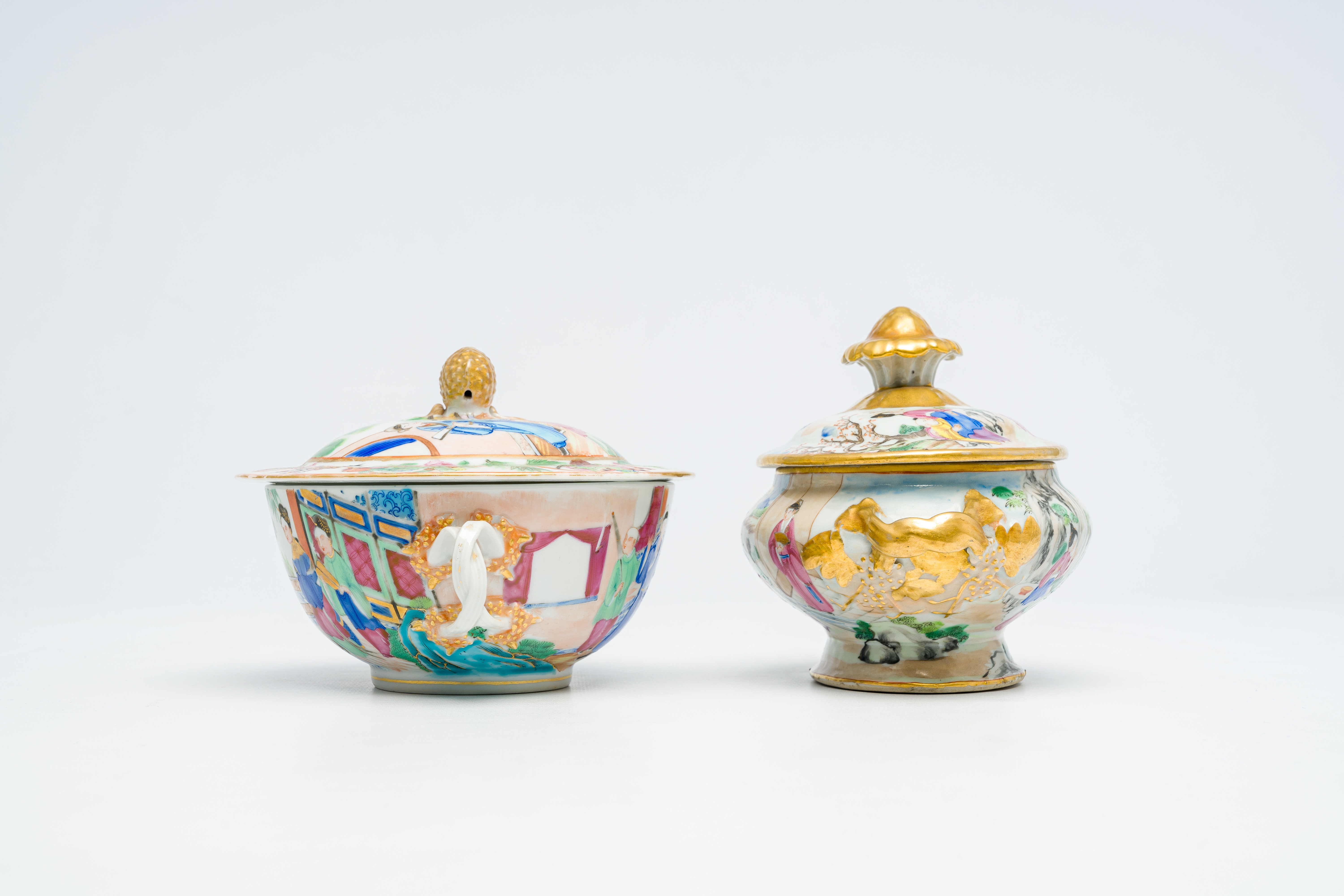 A Chinese Canton famille rose bowl and cover with palace scenes and a tureen and cover with playing - Image 4 of 7