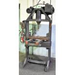 NOVACRO H-FRAME HYDRAULIC SHOP PRESS (CI) [RIGGING FEE FOR LOT#59 - $125 USD PLUS APPLICABLE TAXES]