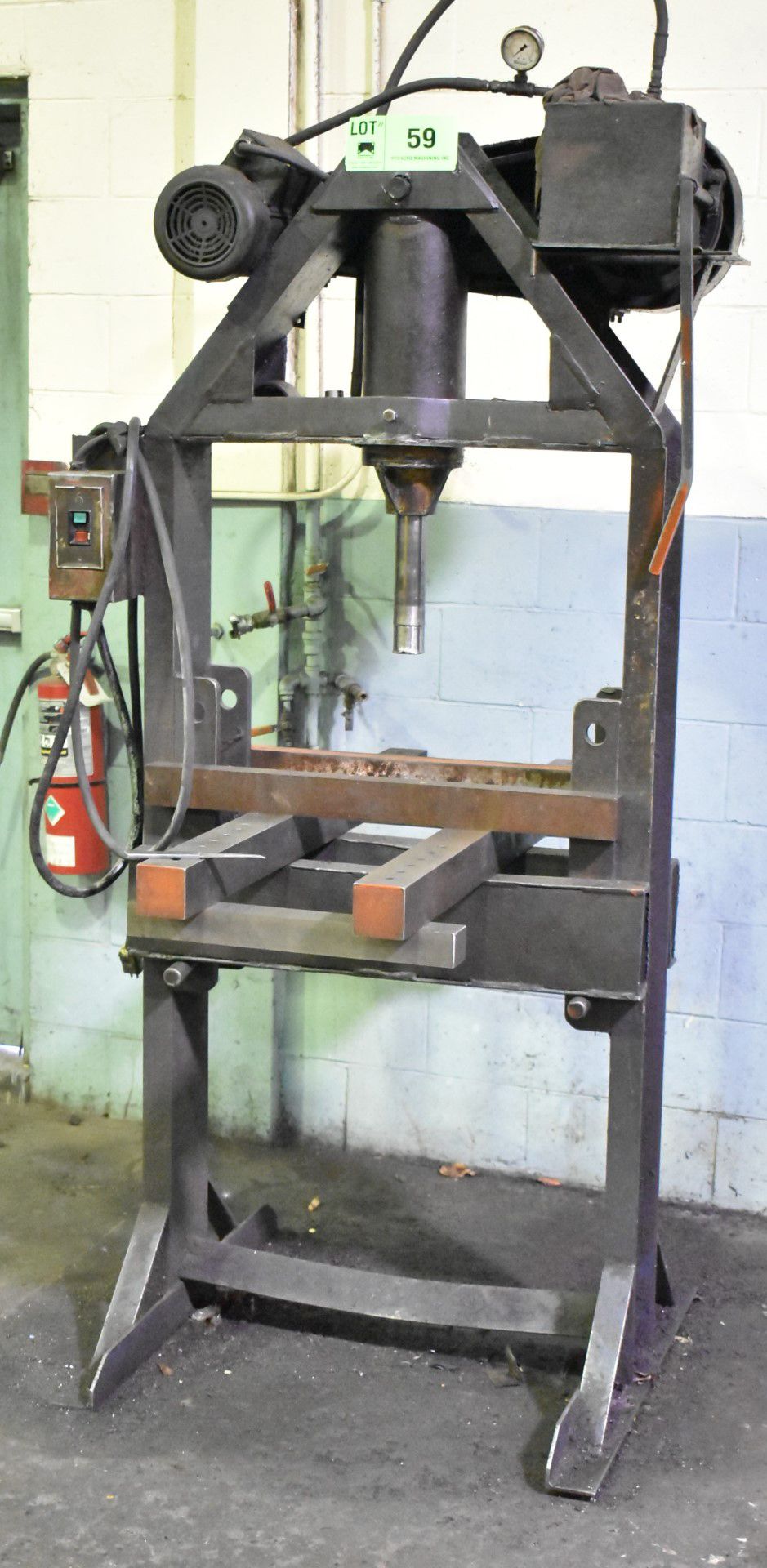 NOVACRO H-FRAME HYDRAULIC SHOP PRESS (CI) [RIGGING FEE FOR LOT#59 - $125 USD PLUS APPLICABLE TAXES]