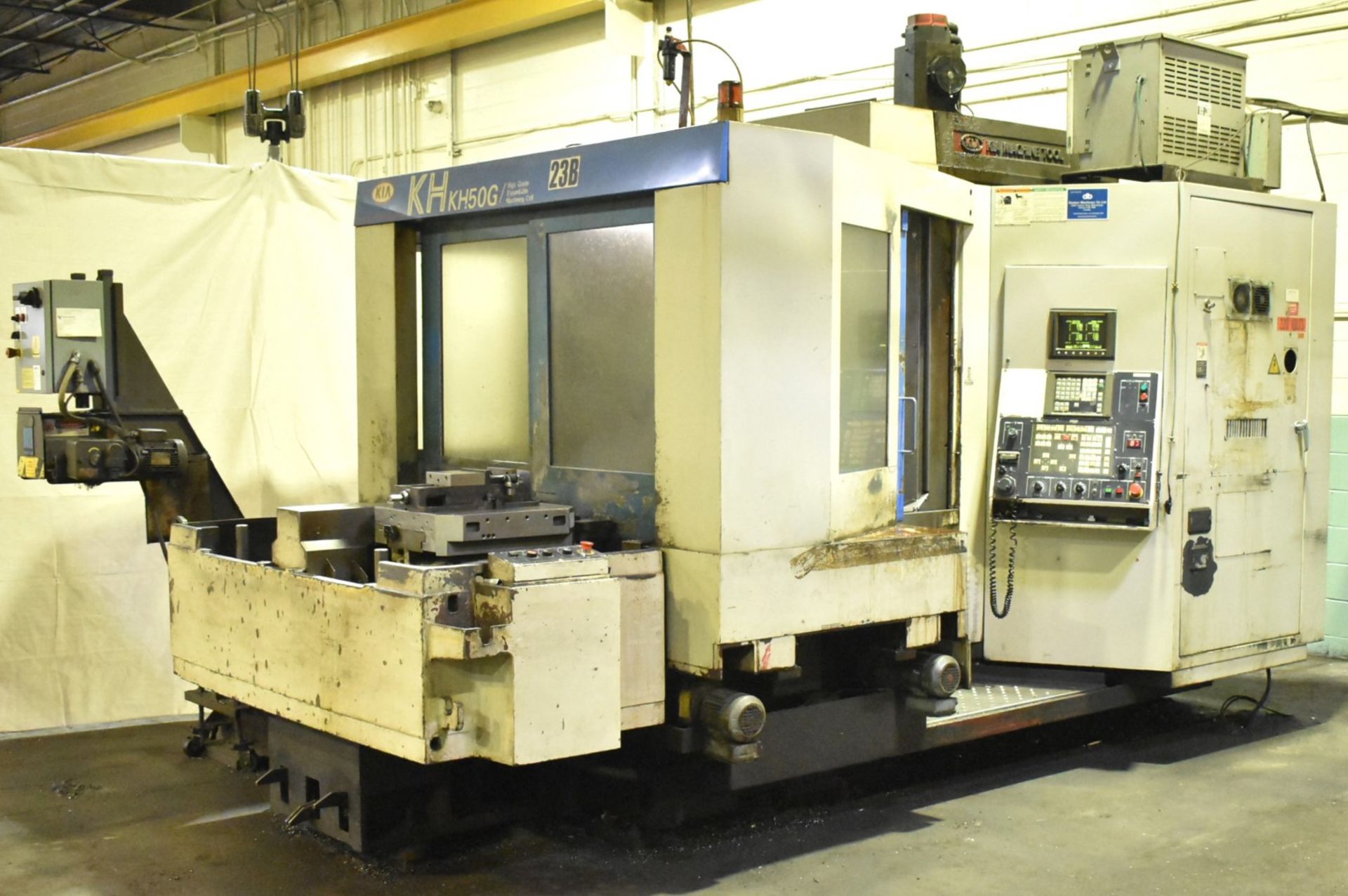 KIA KH50G CNC TWIN PALLET HORIZONTAL MACHINING CENTER WITH FANUC SERIES 15-M CNC CONTROL, (2) 20"