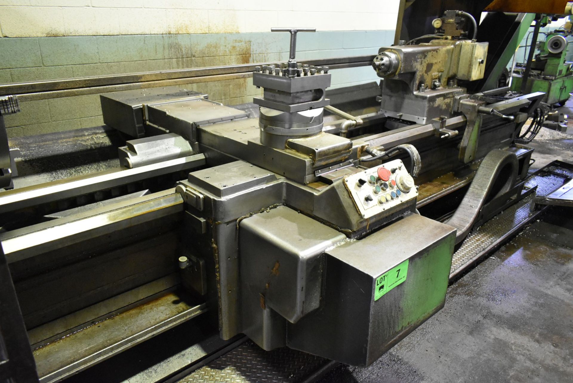 MONARCH PATHFINDER CNC ENGINE LATHE WITH GENERAL NUMERIC GN3 CNC CONTROL, 32" SWING OVER BED, 135" - Image 5 of 10