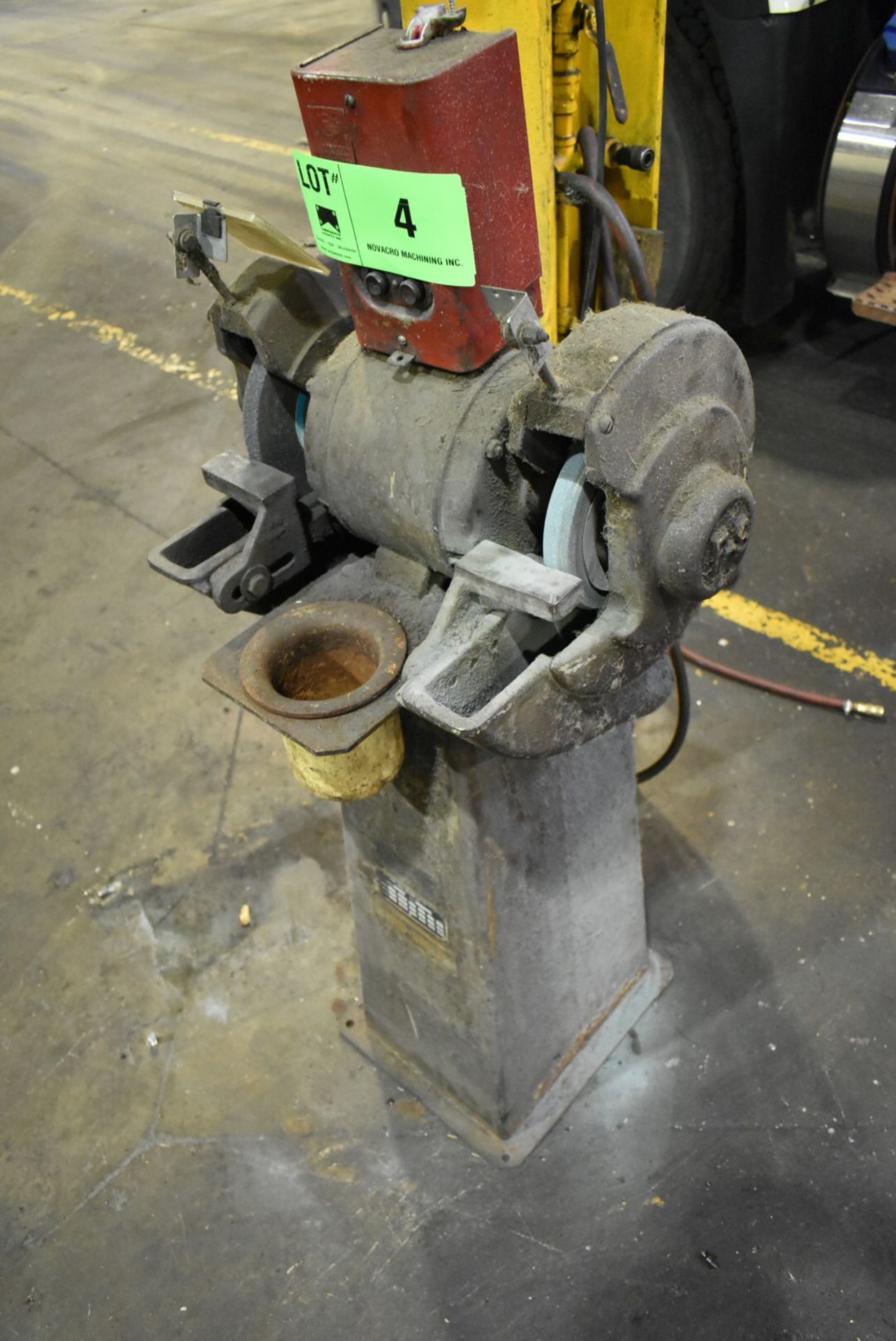 FORD-SMITH MODEL 40 10" DOUBLE END PEDESTAL GRINDER WITH SPEEDS TO 1725 RPM, S/N: 66412 (CI) - Image 2 of 3