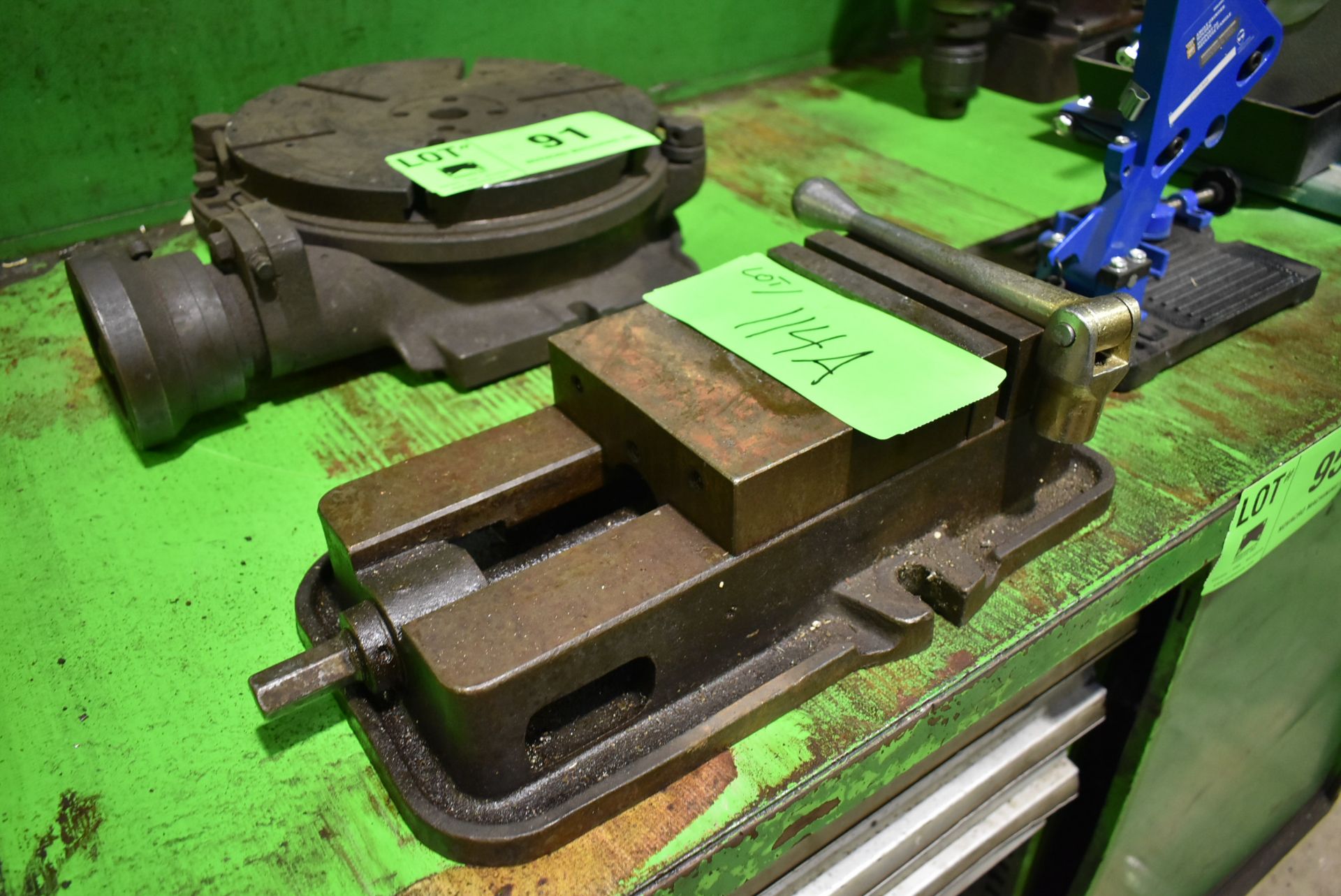 6" MACHINE VISE