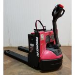 RAYMOND (2018) 8210 4,500 LB. CAPACITY 24V WALK-BEHIND ELECTRIC PALLET JACK WITH BUILT-IN CHARGER,