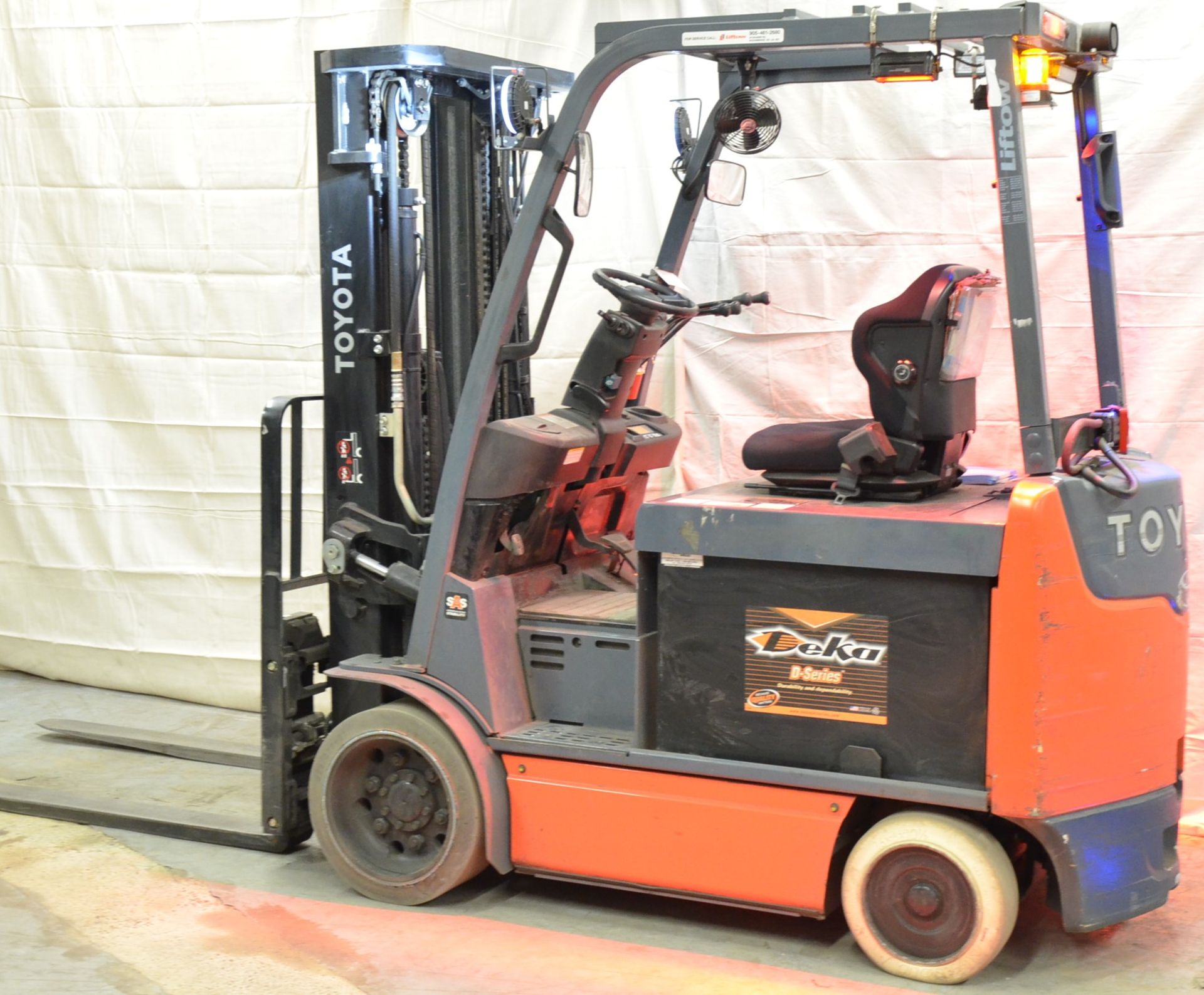 { Choice of lots: 3, 4, 5 } TOYOTA (2021) 8FBCU32 6,300 LB. CAPACITY ...