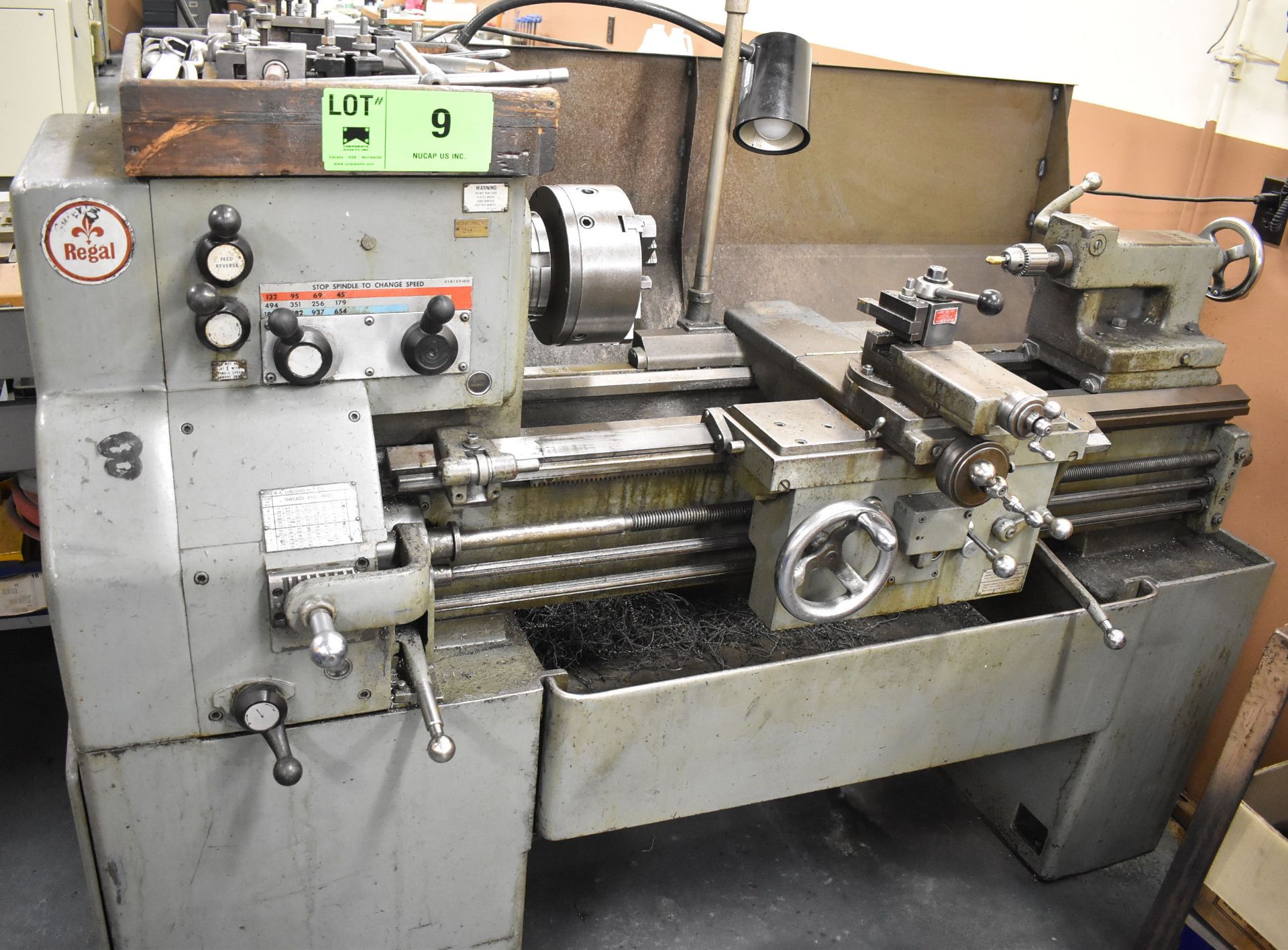 LEBLOND REGAL 16X30 ENGINE LATHE WITH 16" SWING OVER BED, 30" DISTANCE BETWEEN CENTERS, 1.5" SPINDLE