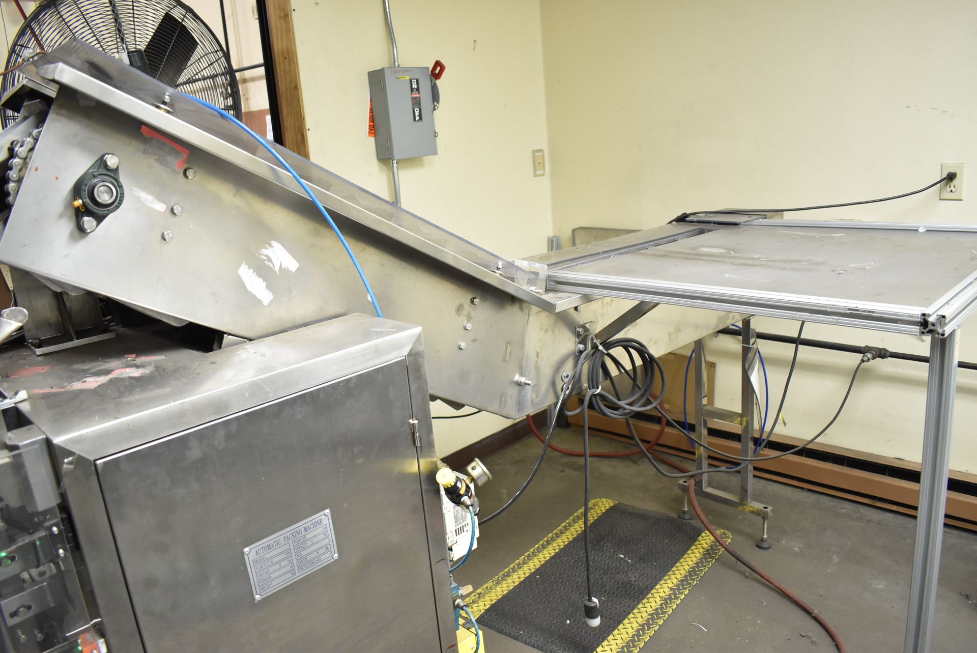 MFG. UNKNOWN STAINLESS STEEL AUTOMATIC BAGGING MACHINE WITH THINGET TOUCH SCREEN CONTROL, S/N: N/ - Image 8 of 9