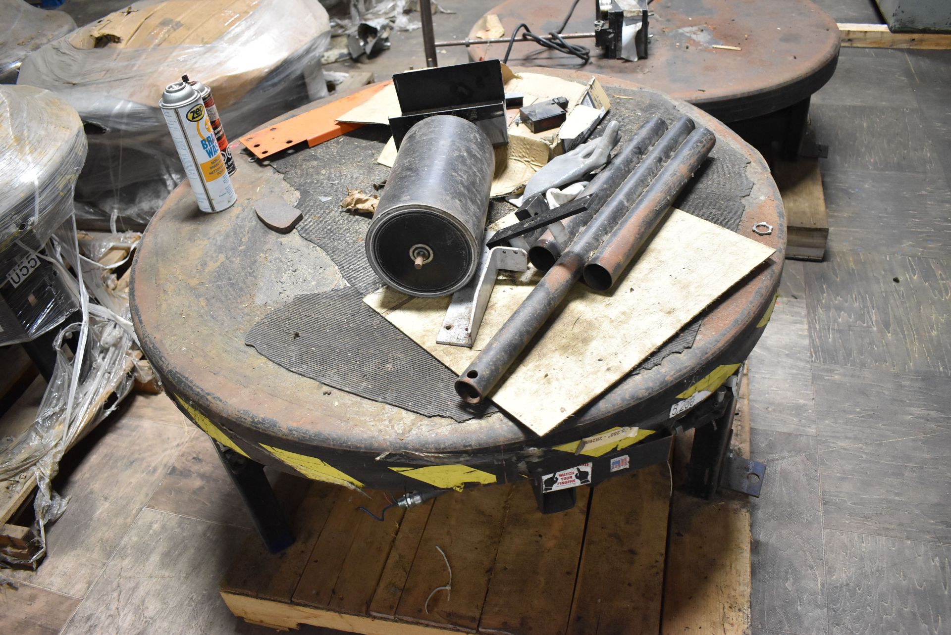 LOT/ (6) DECOILER/PAY OFF REELS (DISASSEMBLED) (LOCATED AT 115 RIDGETOP RD, SCARBOROUGH, ON, CANADA, - Image 2 of 7