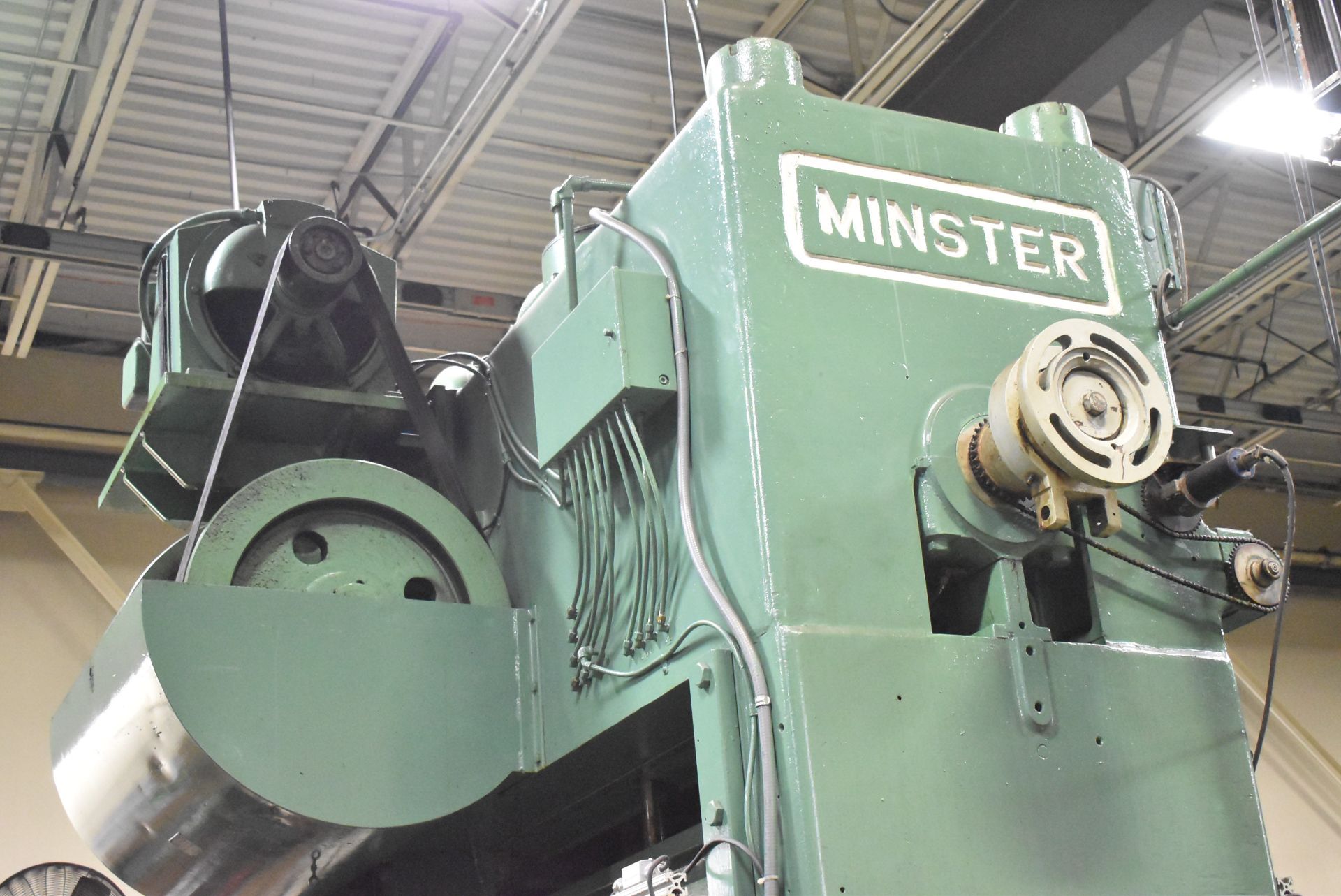 MINSTER P2-150-60 PIECE-MAKER 150 TON CAPACITY MECHANICAL STRAIGHT SIDE STAMPING PRESS WITH 40-80 - Image 8 of 9
