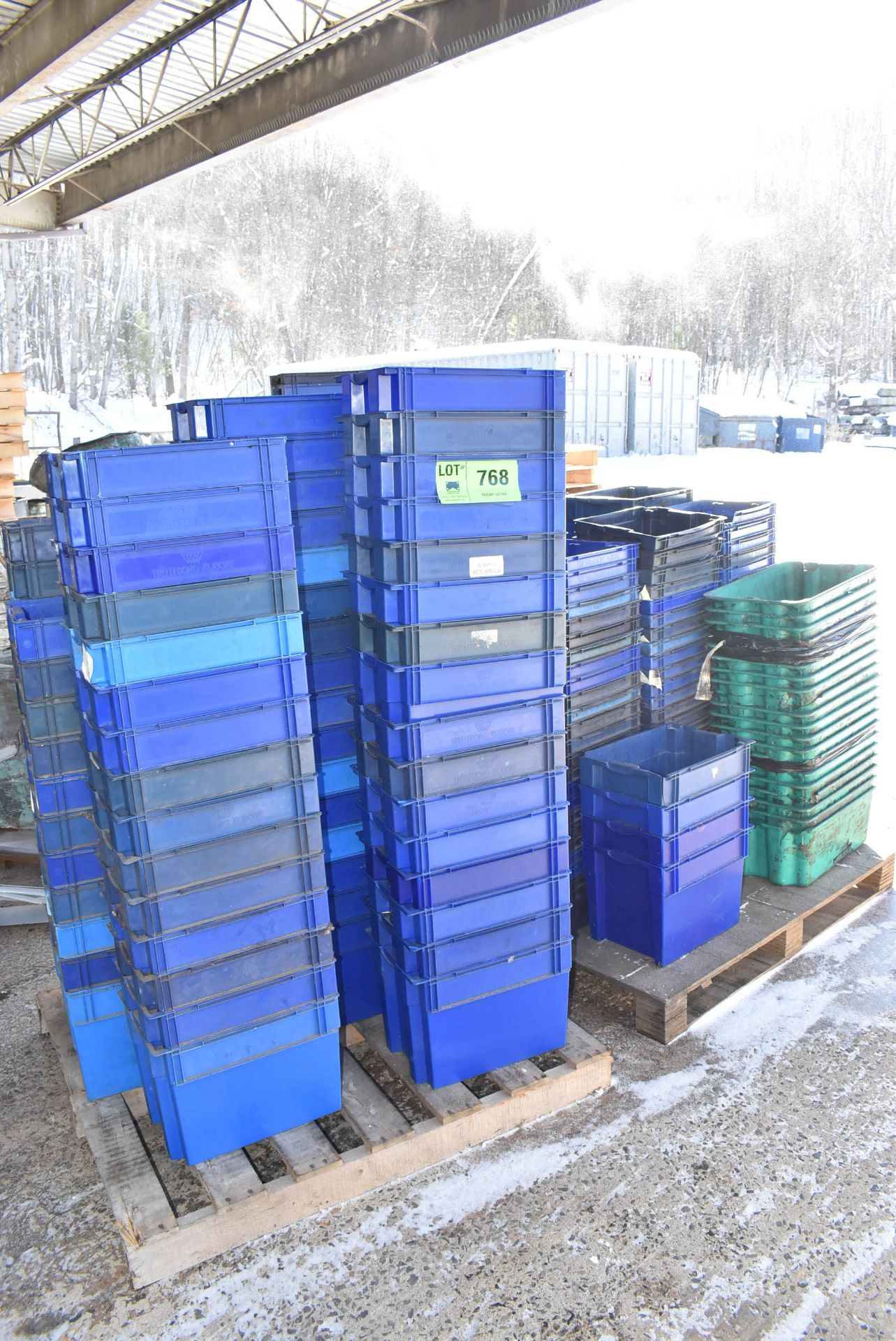 LOT/ (7) SKIDS OF PLASTIC PARTS BINS