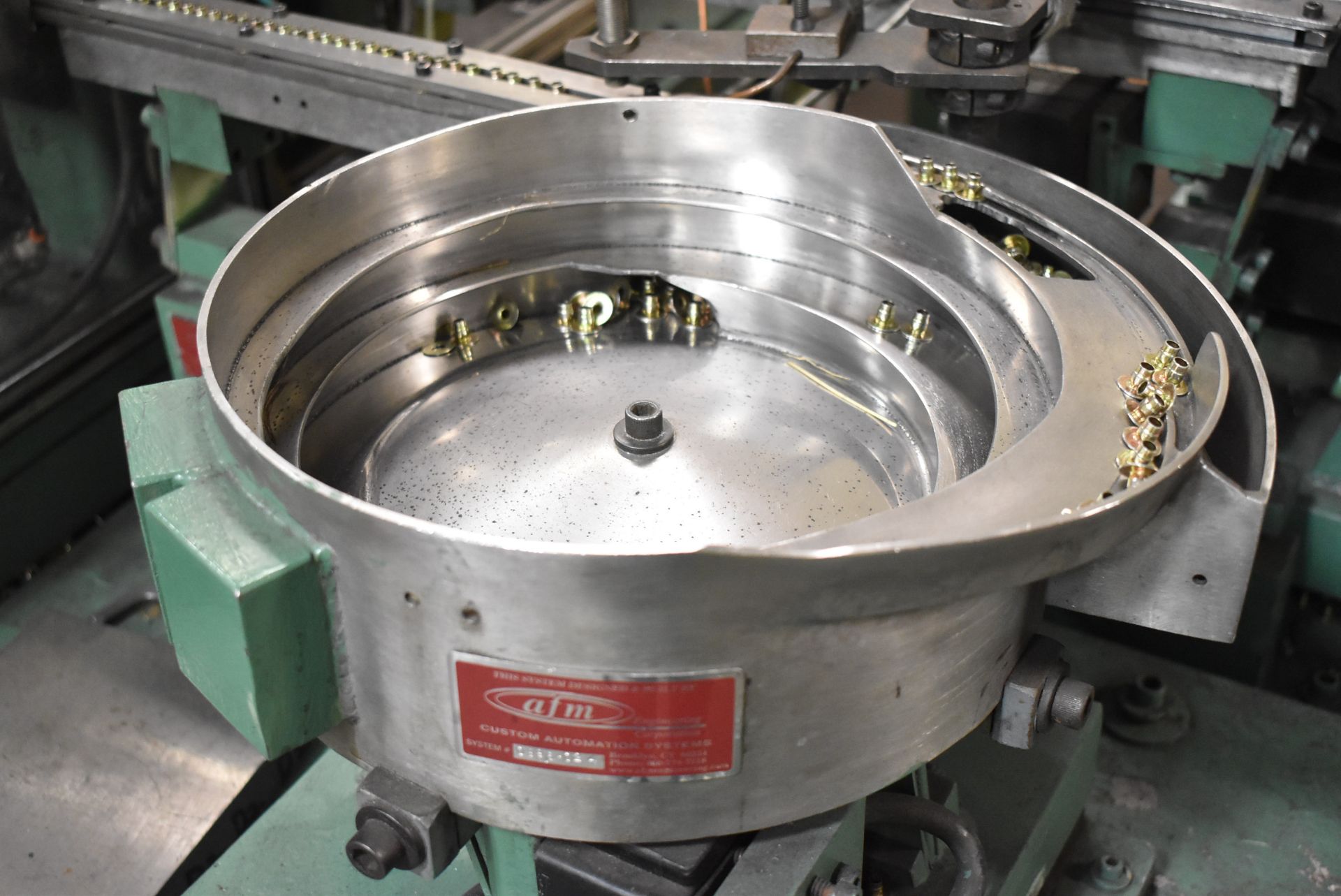 PACKARD ET-1000 SPRING ASSEMBLY MACHINE WITH AFM 20" DIA. VIBRATORY BOWL FEEDER WITH HOPPER, AFM 12" - Image 10 of 15