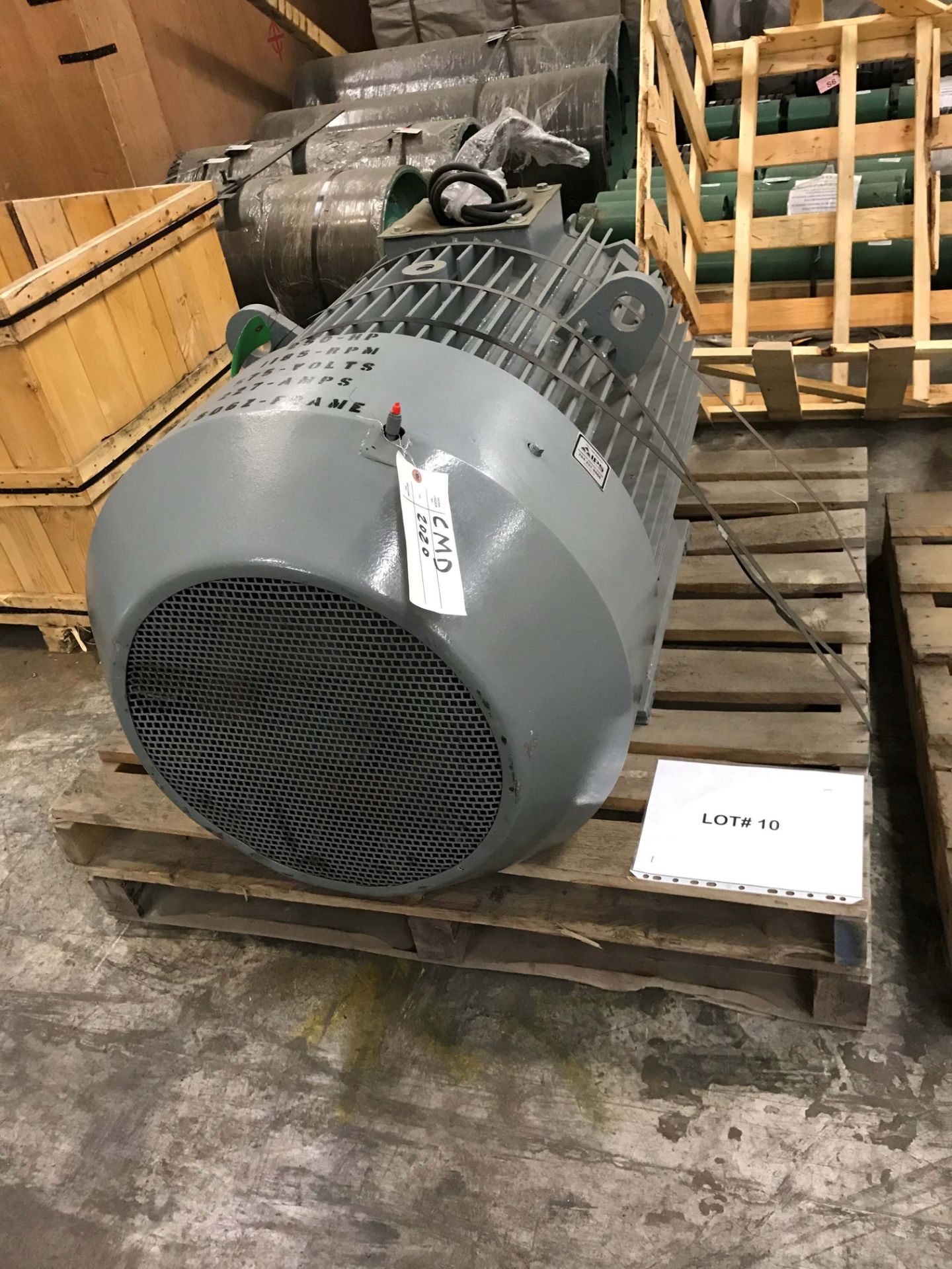 250 HP MOTOR, 575V/3PH/60HZ, S/N N/A (LOCATED IN THOMPSON, MB)