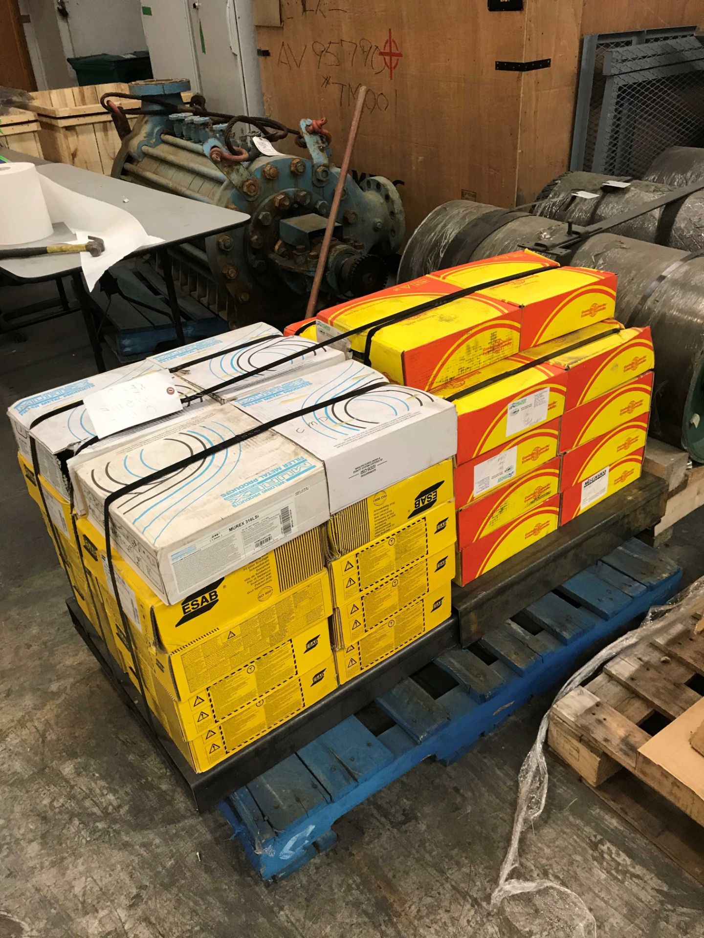 LOT/ MILLER INTELLIWELD 650 CONSTANT VOLTAGE DC ARC WELDING POWER SOURCE, (4) BOXES OF MUREX - Image 9 of 10