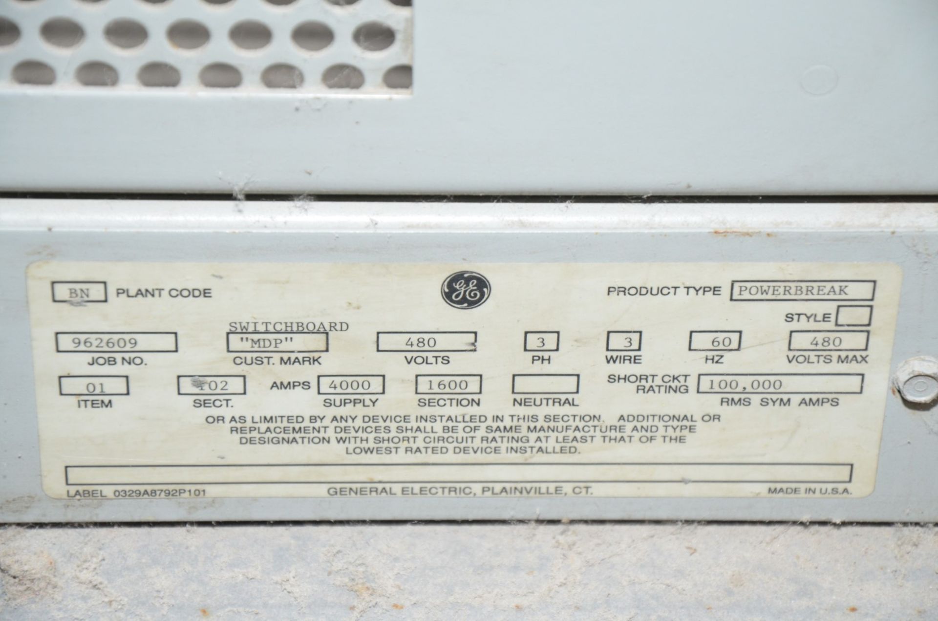 GENERAL ELECTRIC POWER BREAK BREAKER PANEL BANK (CI) [RIGGING FEE FOR LOT #290 - $250 USD PLUS - Image 4 of 4