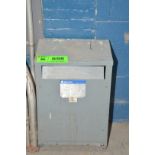 CHALLENGER 10KVA/480-240V/1PH/60HZ TRANSFORMER (CI) [RIGGING FEE FOR LOT #698 - $50 USD PLUS