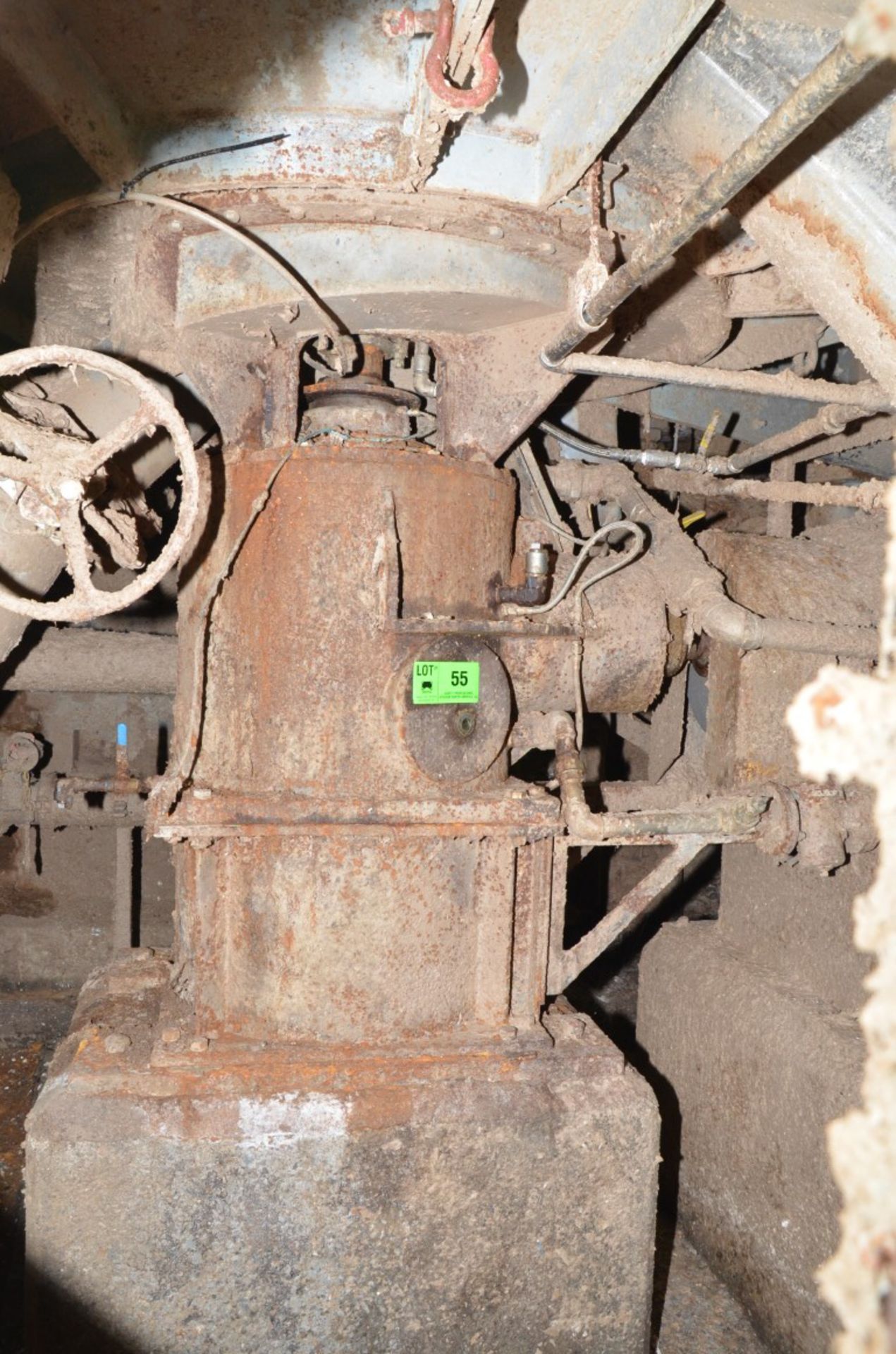 HYDRAPULPER GEARBOX, S/N N/A (CI) [RIGGING FEE FOR LOT #55 - $1250 USD PLUS APPLICABLE TAXES]