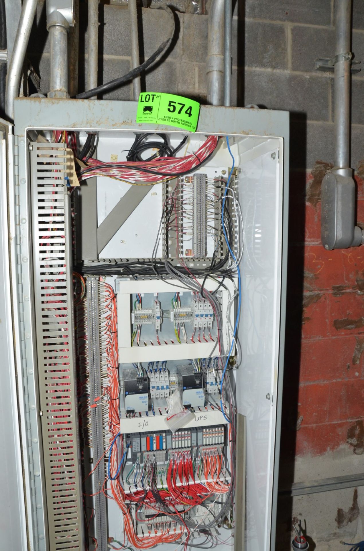 ALLEN BRADLEY PLC CONTROL CABINET (CI) [RIGGING FEE FOR LOT #574 - $250 USD PLUS APPLICABLE TAXES] - Image 2 of 4