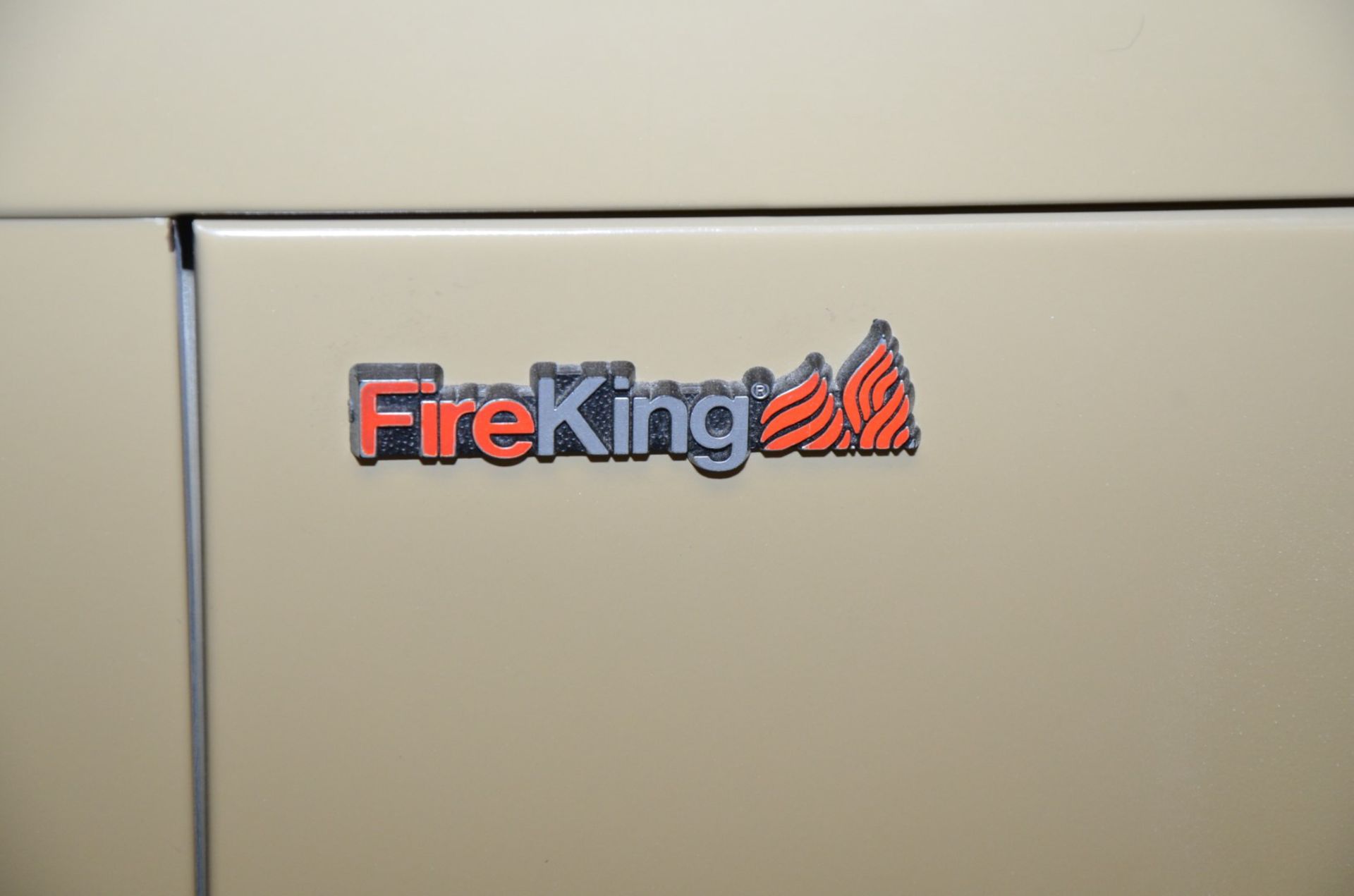 FIRE KING 4-DRAWER FIRE PROOF FILE CABINET [RIGGING FEE FOR LOT #16 - $50 USD PLUS APPLICABLE - Bild 2 aus 3