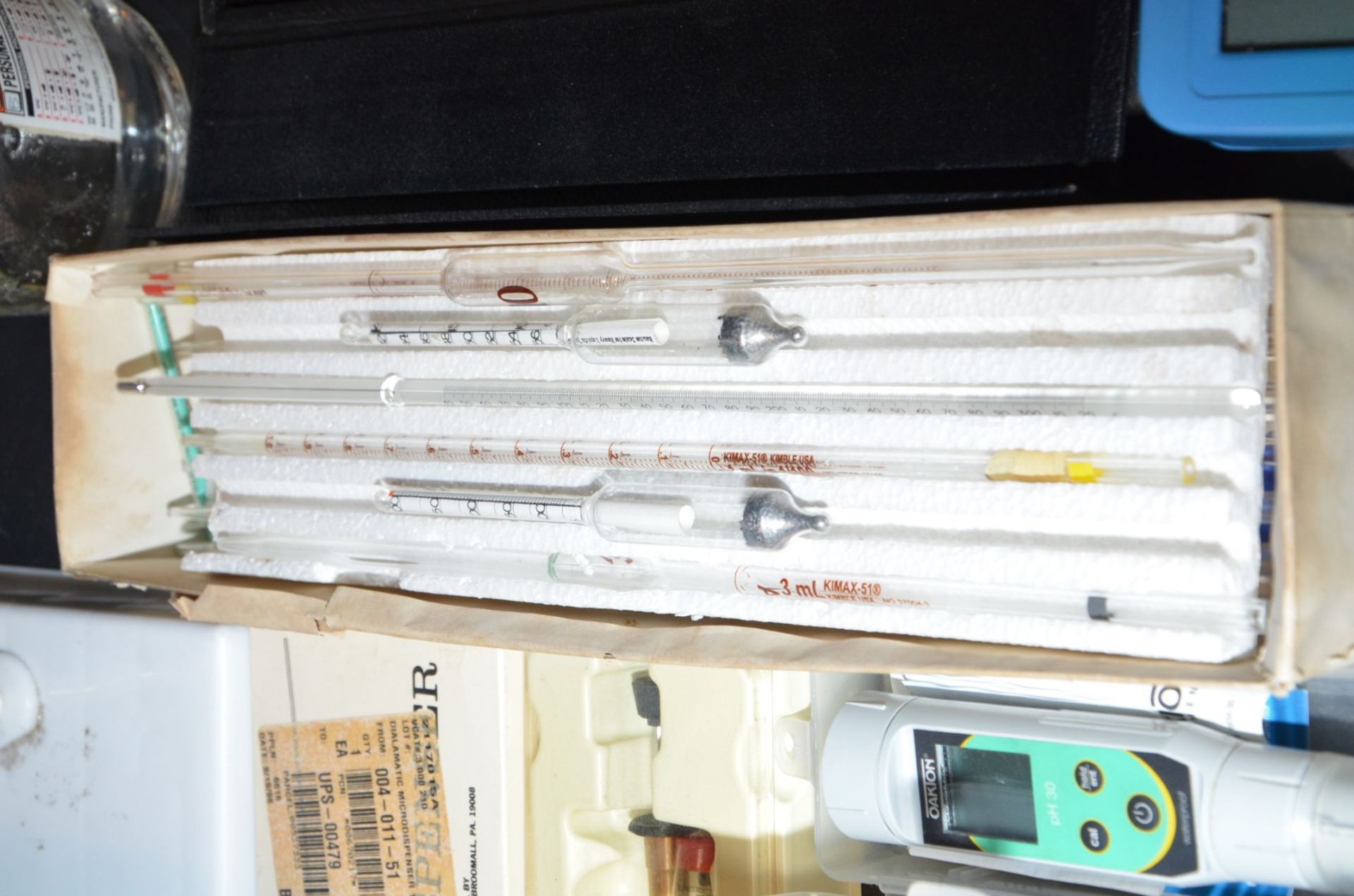 LOT/ TESTERS, GLASS COLUMNS, DIGITAL PH METERS, LAB SUPPLIES AND ACCESSORIES - Image 9 of 15