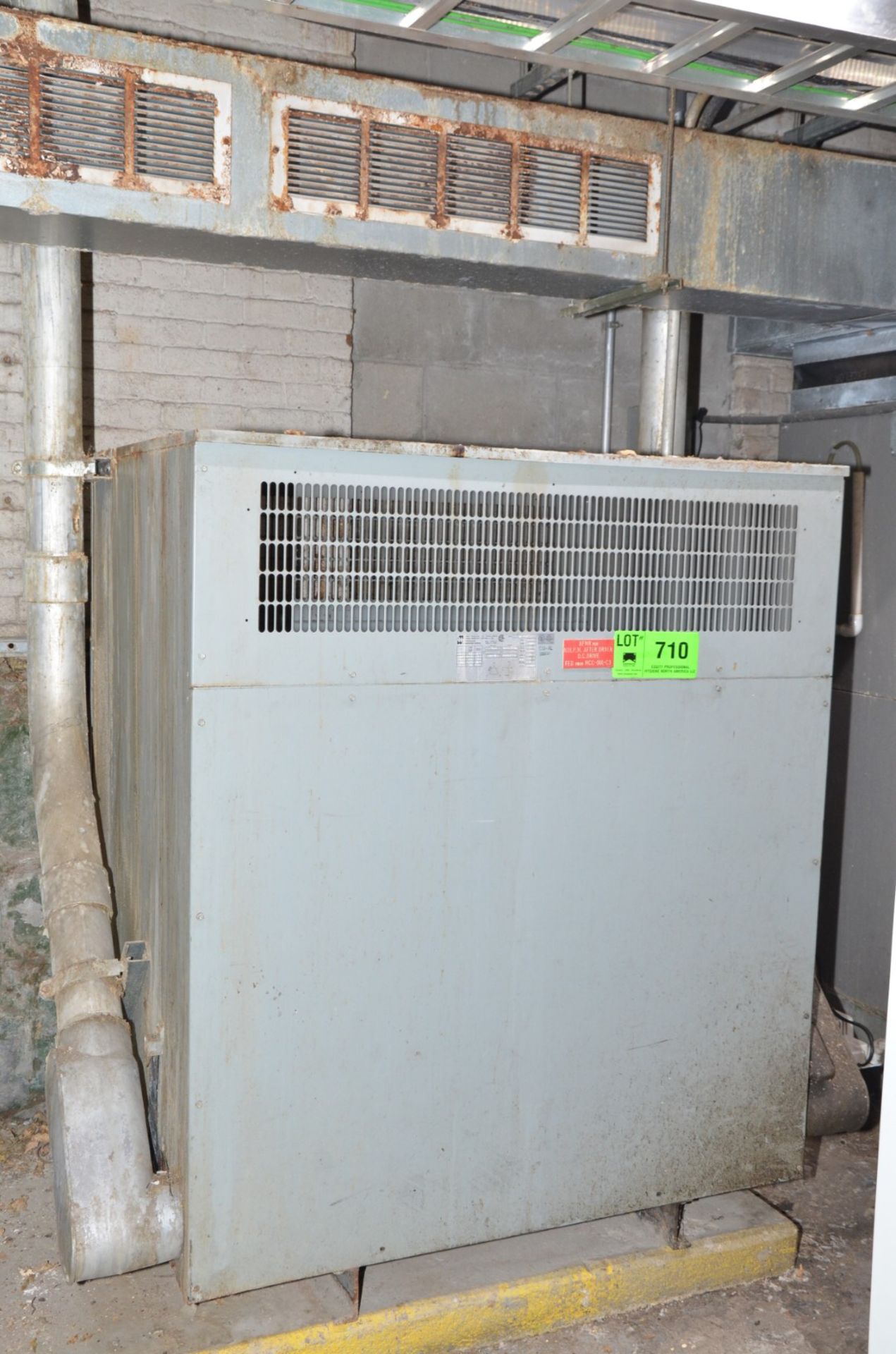 HAMMOND 250KVA/460-263V/3PH/60HZ TRANSFORMER (CI) [RIGGING FEE FOR LOT #710 - $250 USD PLUS