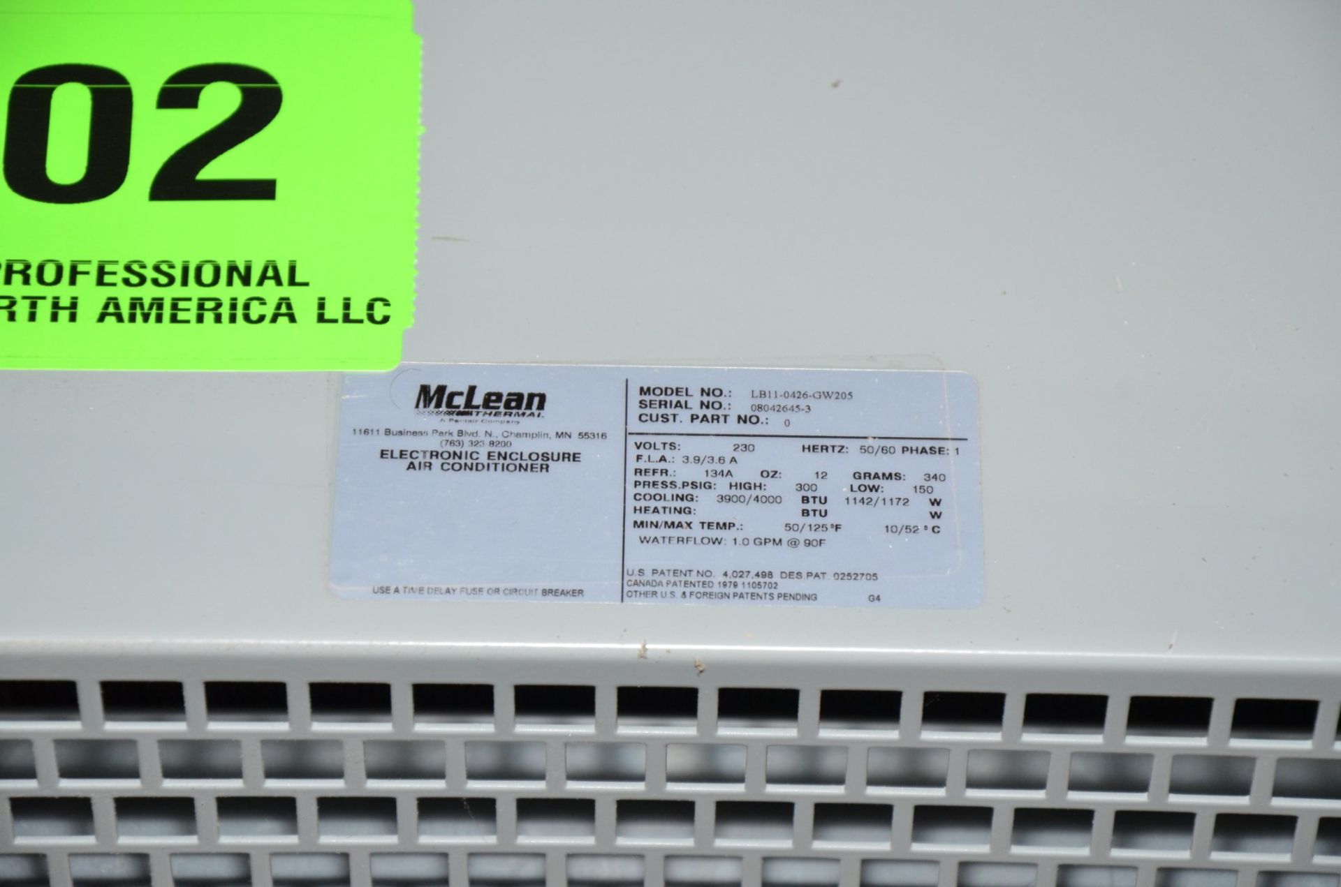 MCLEAN LB11-0426GW205 ELECTRONIC ENCLOSURE AIR CONDITIONER, S/N 08042645-3 [RIGGING FEE FOR LOT #702 - Image 2 of 2