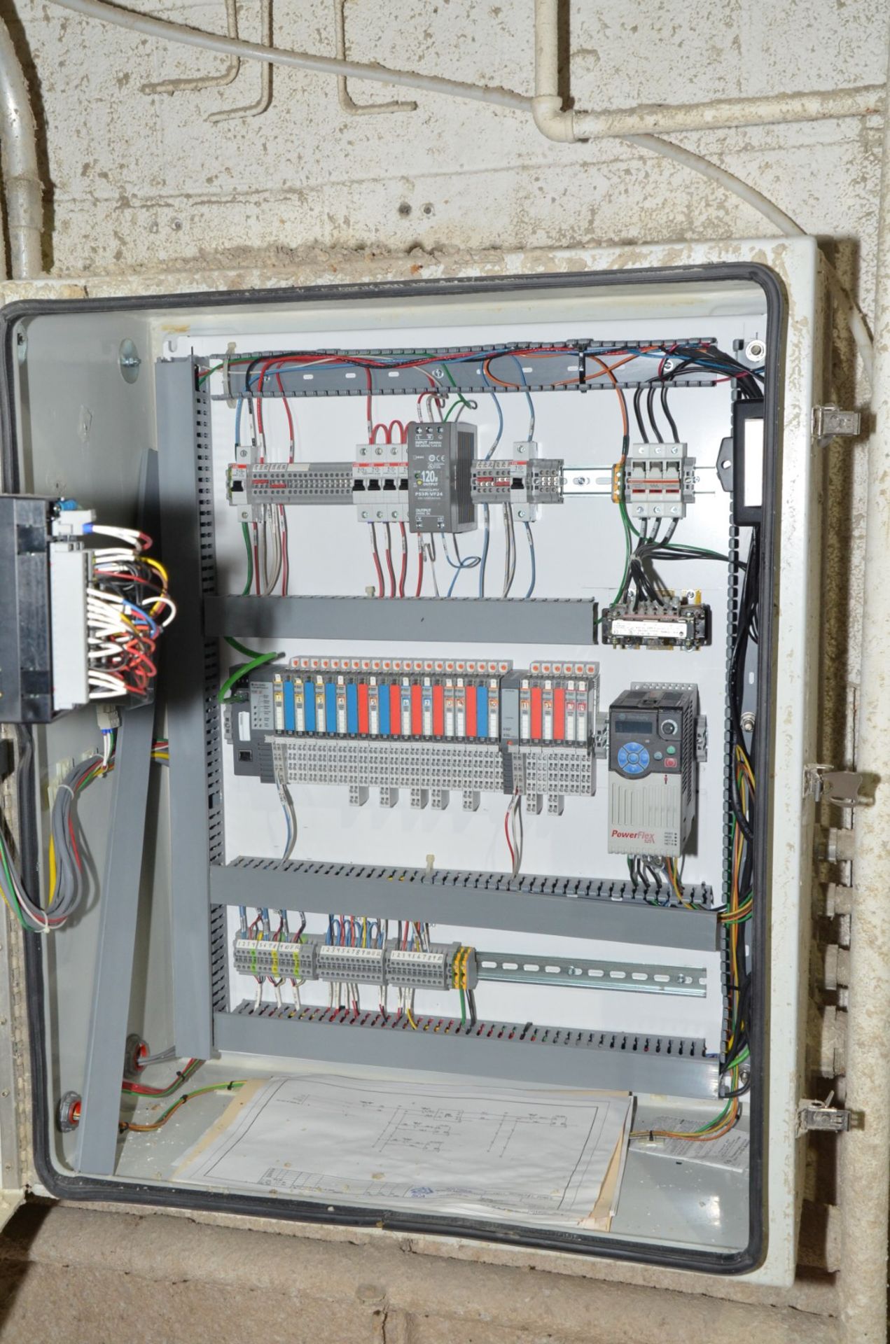 CONTROL CABINET (CI) [RIGGING FEE FOR LOT #444 - $150 USD PLUS APPLICABLE TAXES] - Image 2 of 5