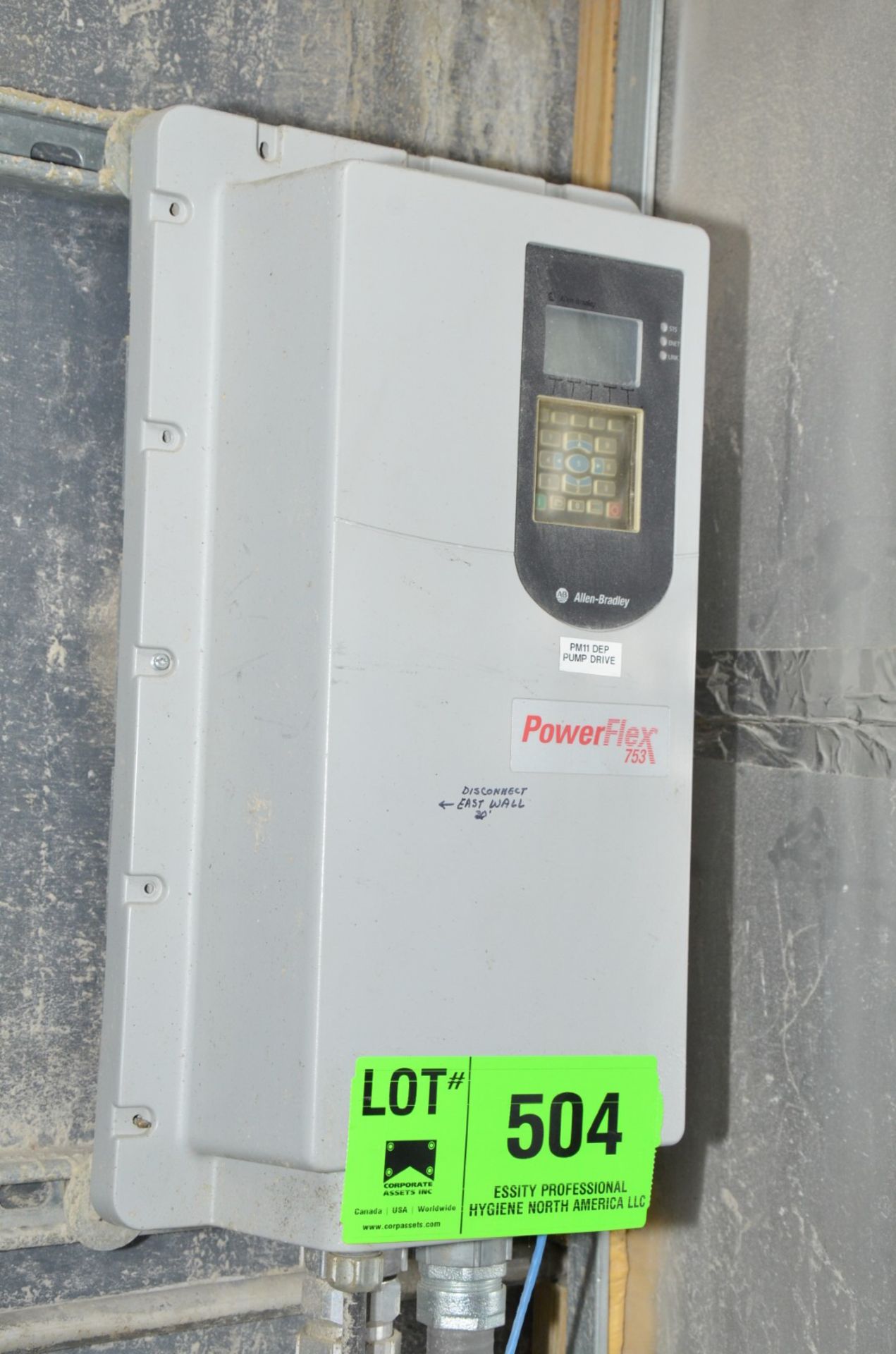 ALLEN BRADLEY (2015) POWERFLEX 753 40 HP VFD S/N 43212492 (CI) [RIGGING FEE FOR LOT #504 - $100