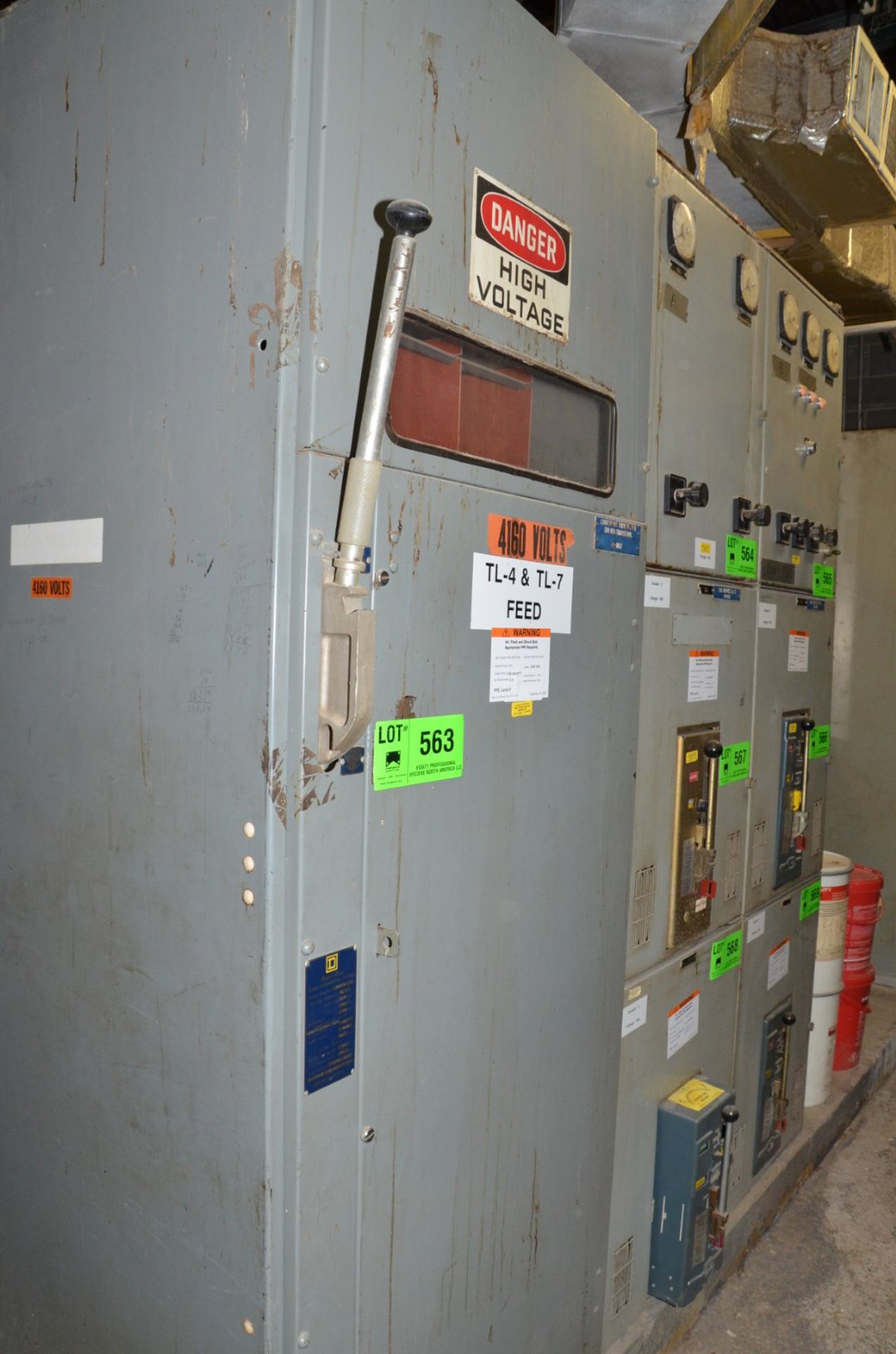 ALLIS CHALMERS BREAKER PANEL (CI) [RIGGING FEE FOR LOT #563 - $400 USD PLUS APPLICABLE TAXES]
