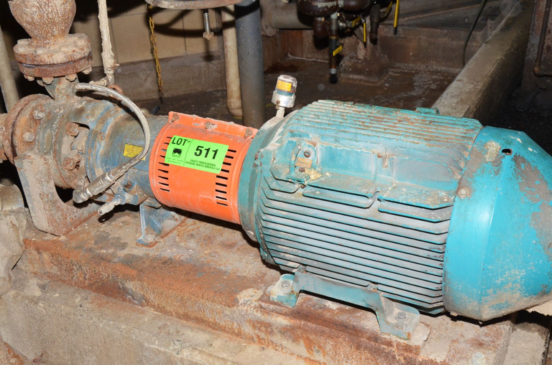 4X8-1/2 CENTRIFUGAL PUMP WITH 75HP DRIVE MOTOR, S/N 210532 (CI) [RIGGING FEE FOR LOT #511 - $450 USD