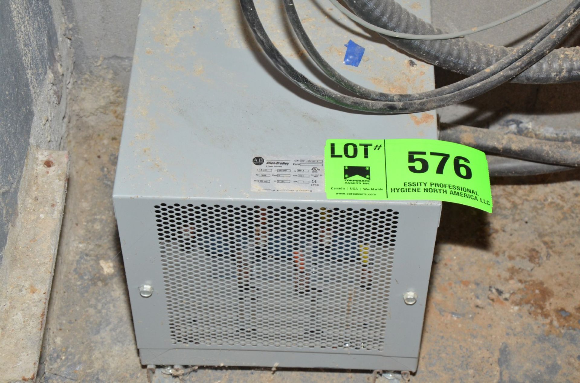 ALLEN BRADLEY 100 AMP 3-PHASE REACTOR (CI) [RIGGING FEE FOR LOT #576 - $75 USD PLUS APPLICABLE