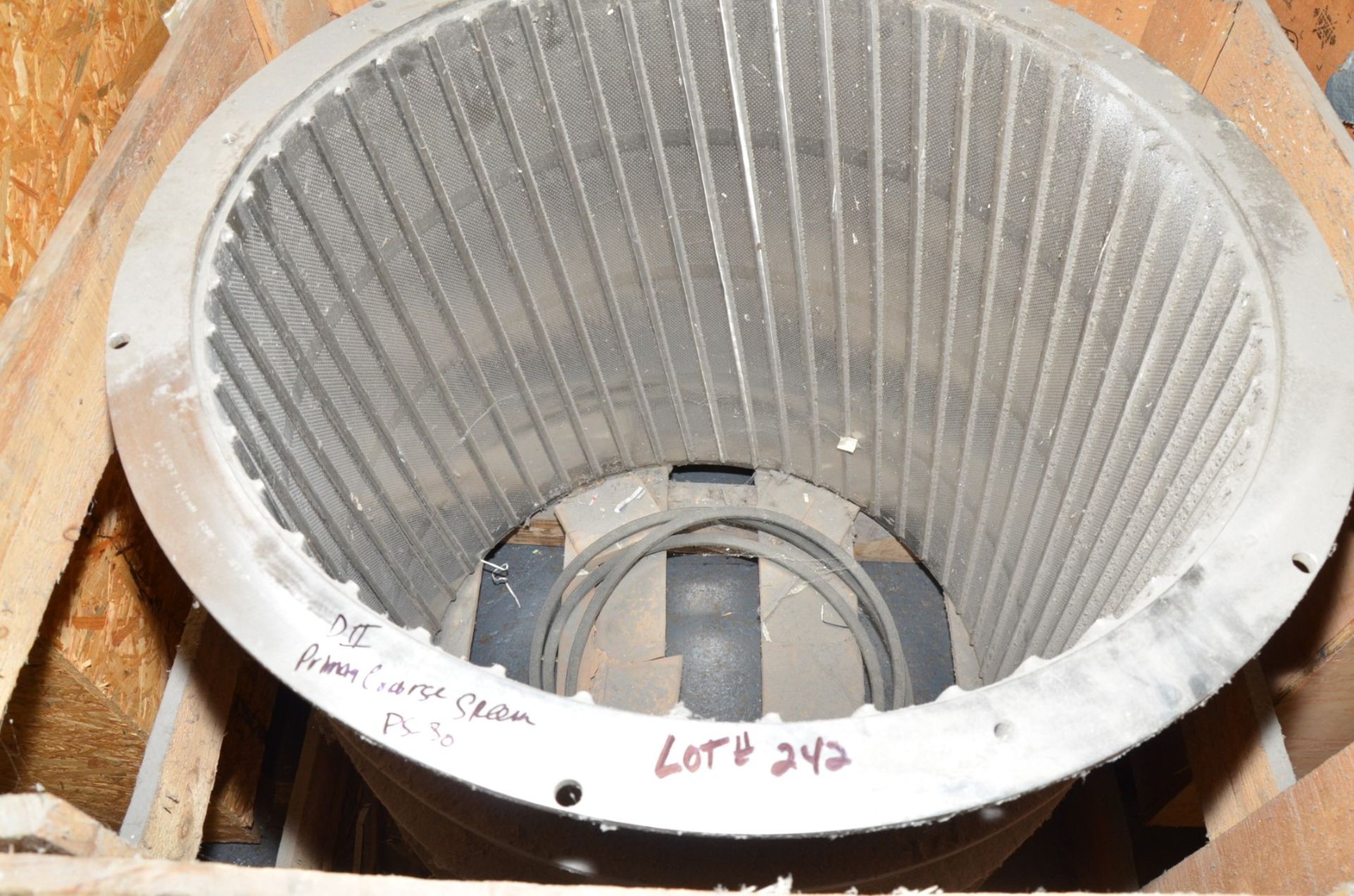 VOITH 30PS 1.40 MM SPARE SCREEN BASKET [RIGGING FEE FOR LOT #242C - $25 USD PLUS APPLICABLE TAXES] - Image 2 of 2